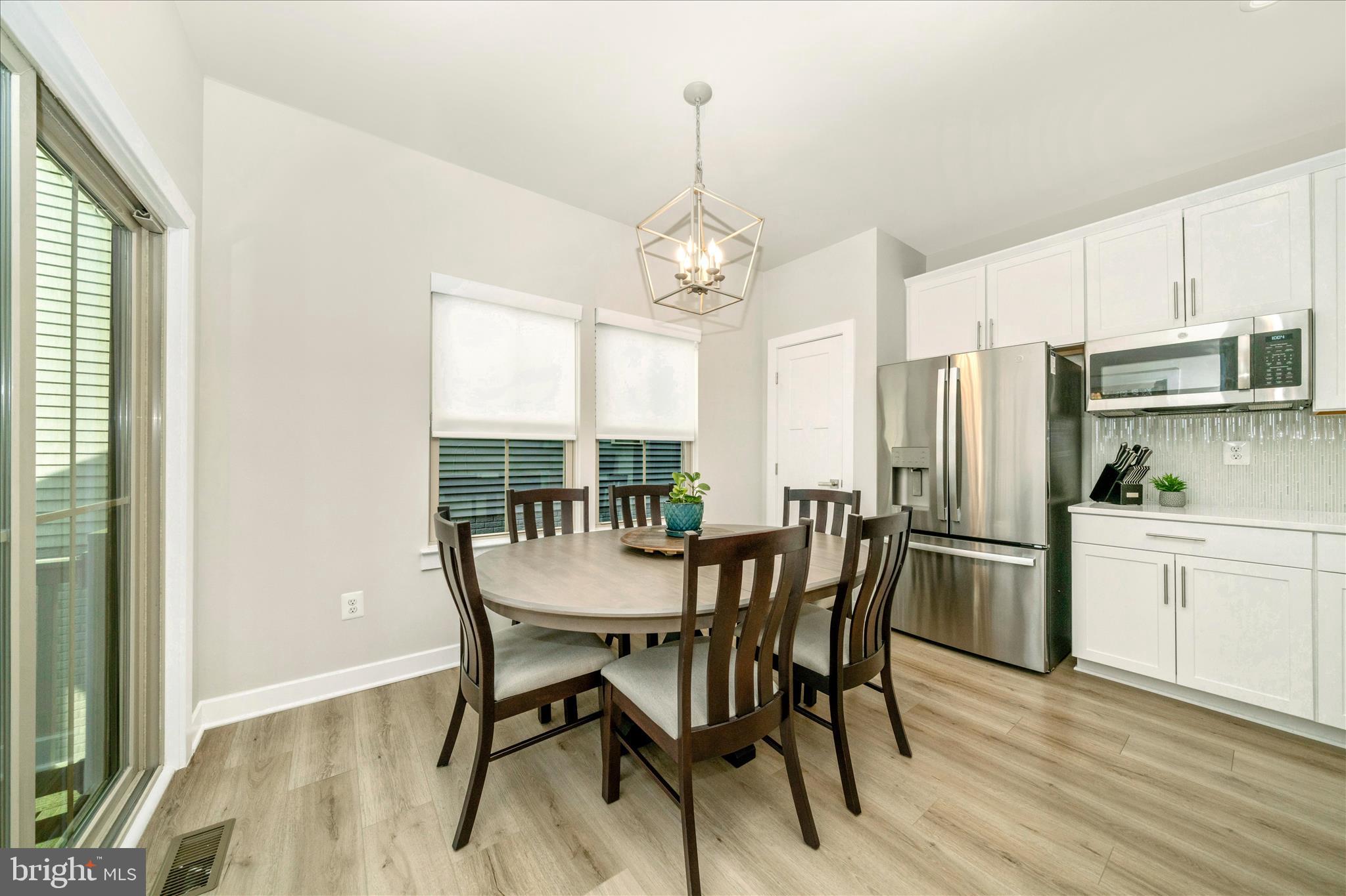 LAKE LINGANORE - Residential