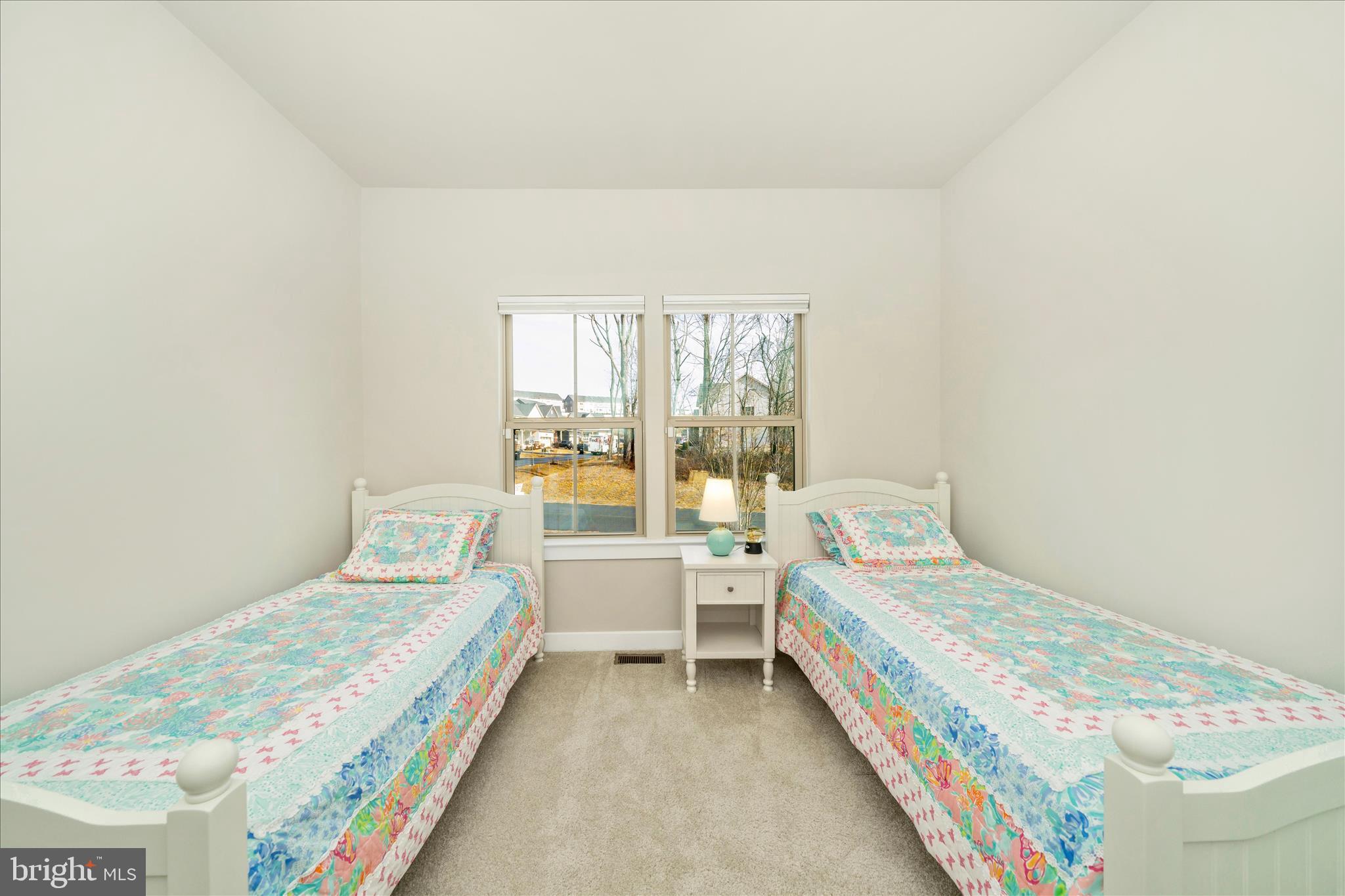 LAKE LINGANORE - Residential