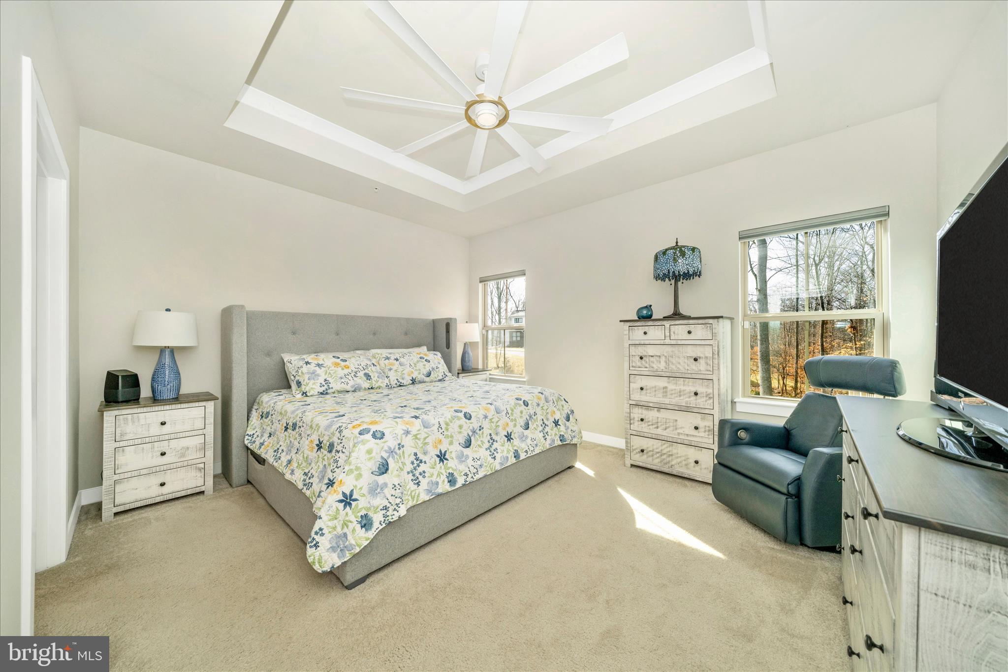 LAKE LINGANORE - Residential