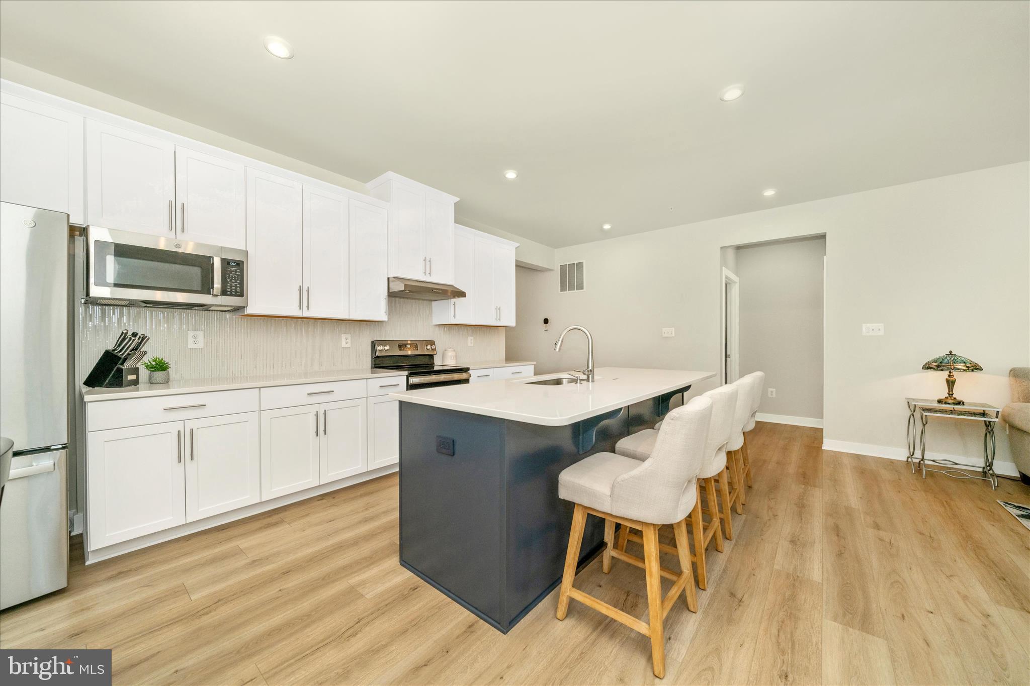 LAKE LINGANORE - Residential