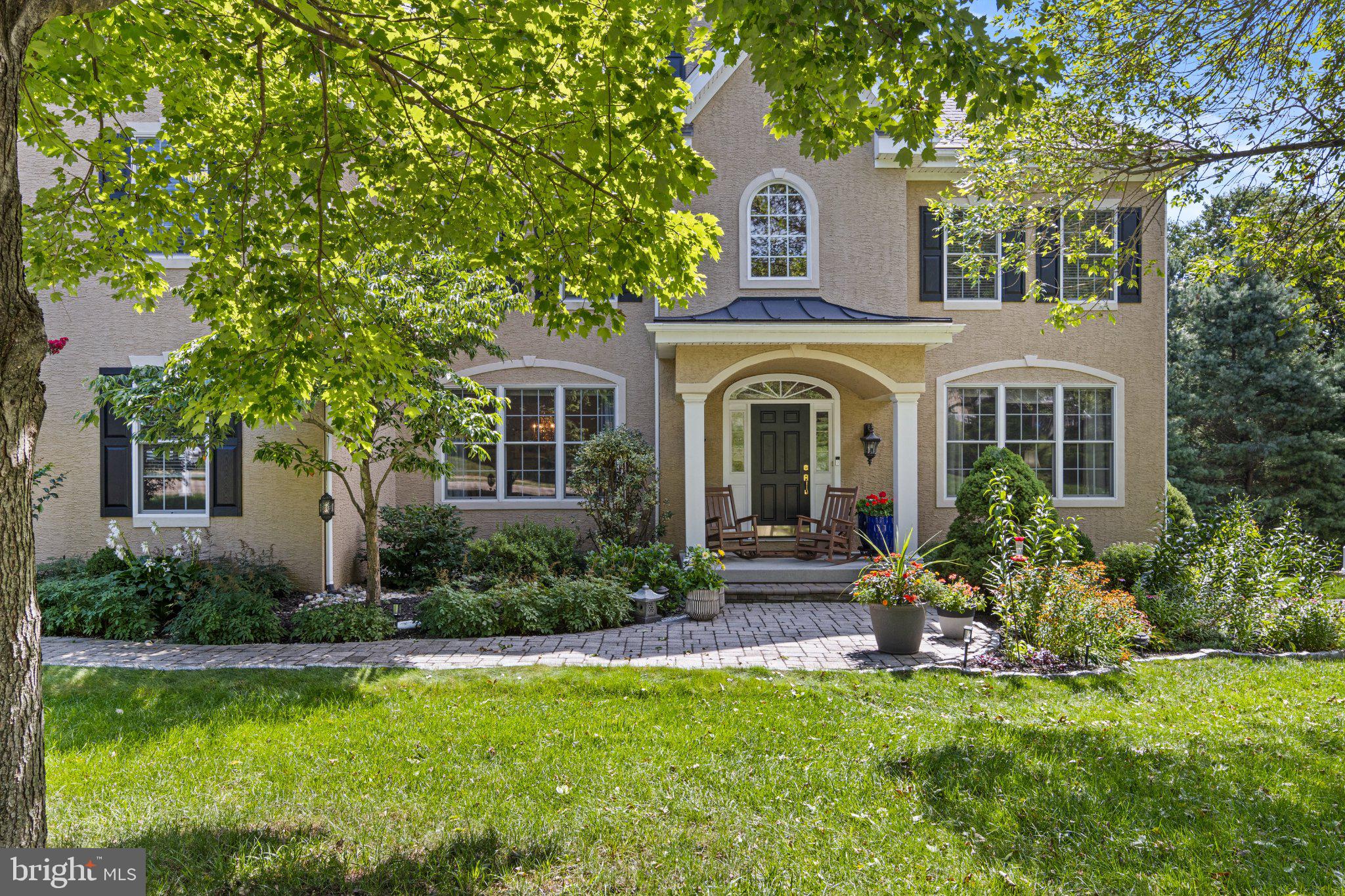 102 RICHARDS WAY
