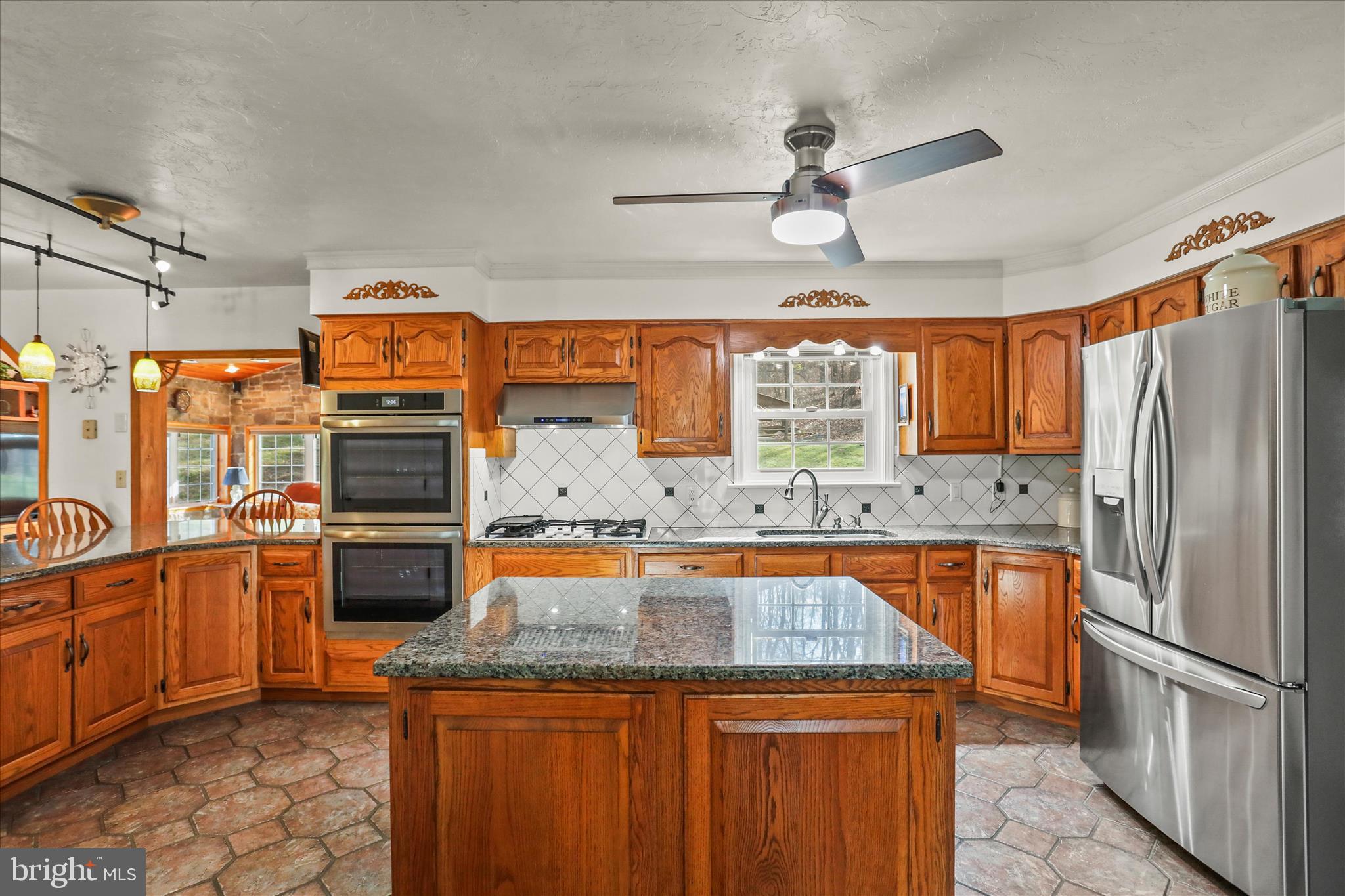 GLENVILLE - Residential