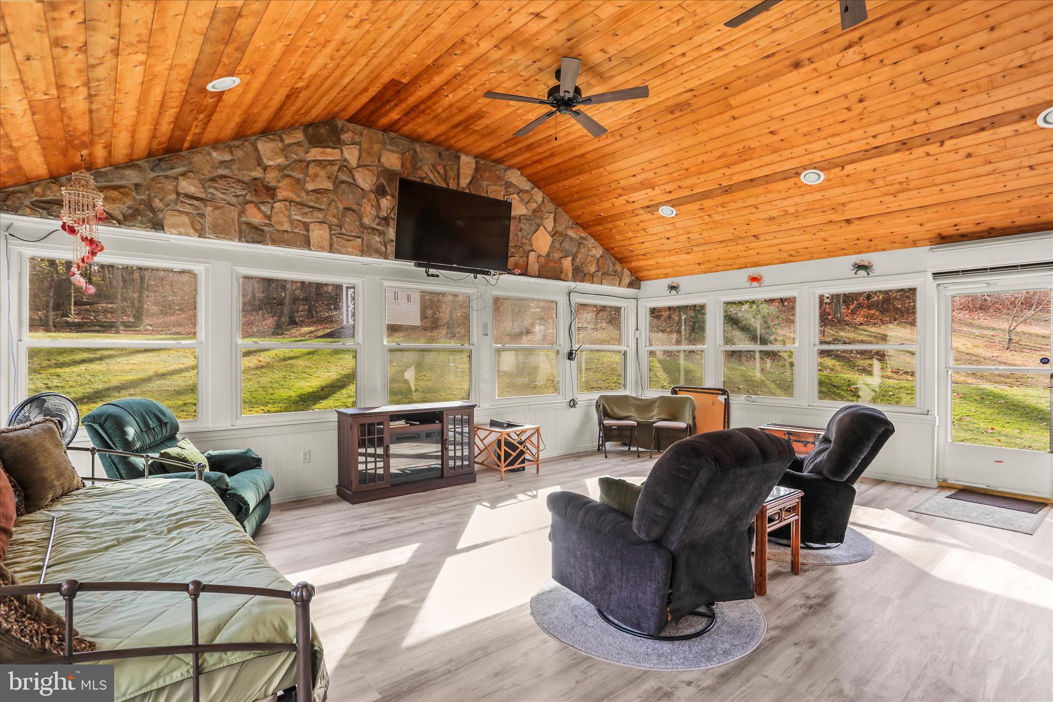 GLENVILLE - Residential