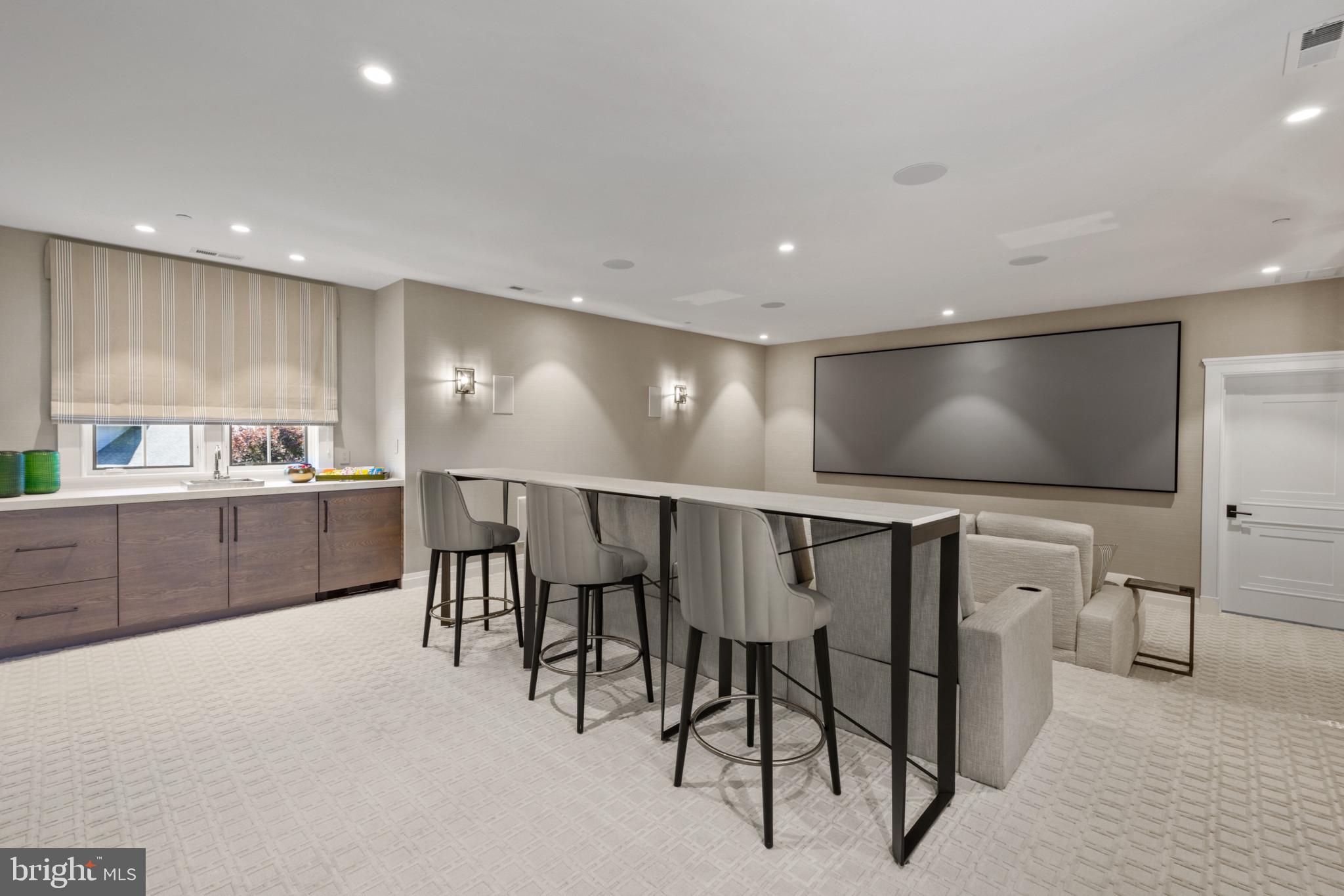 COVE CREEK CLUB - Residential