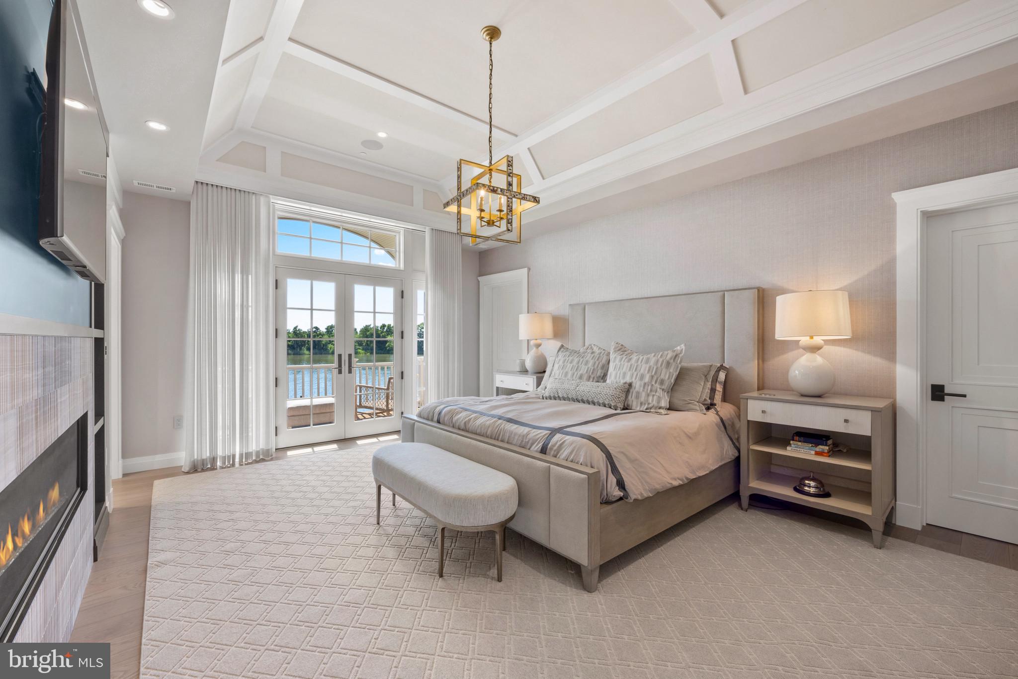 COVE CREEK CLUB - Residential