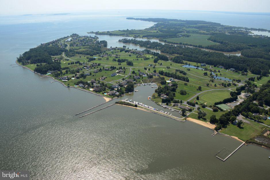 COVE CREEK CLUB - Residential