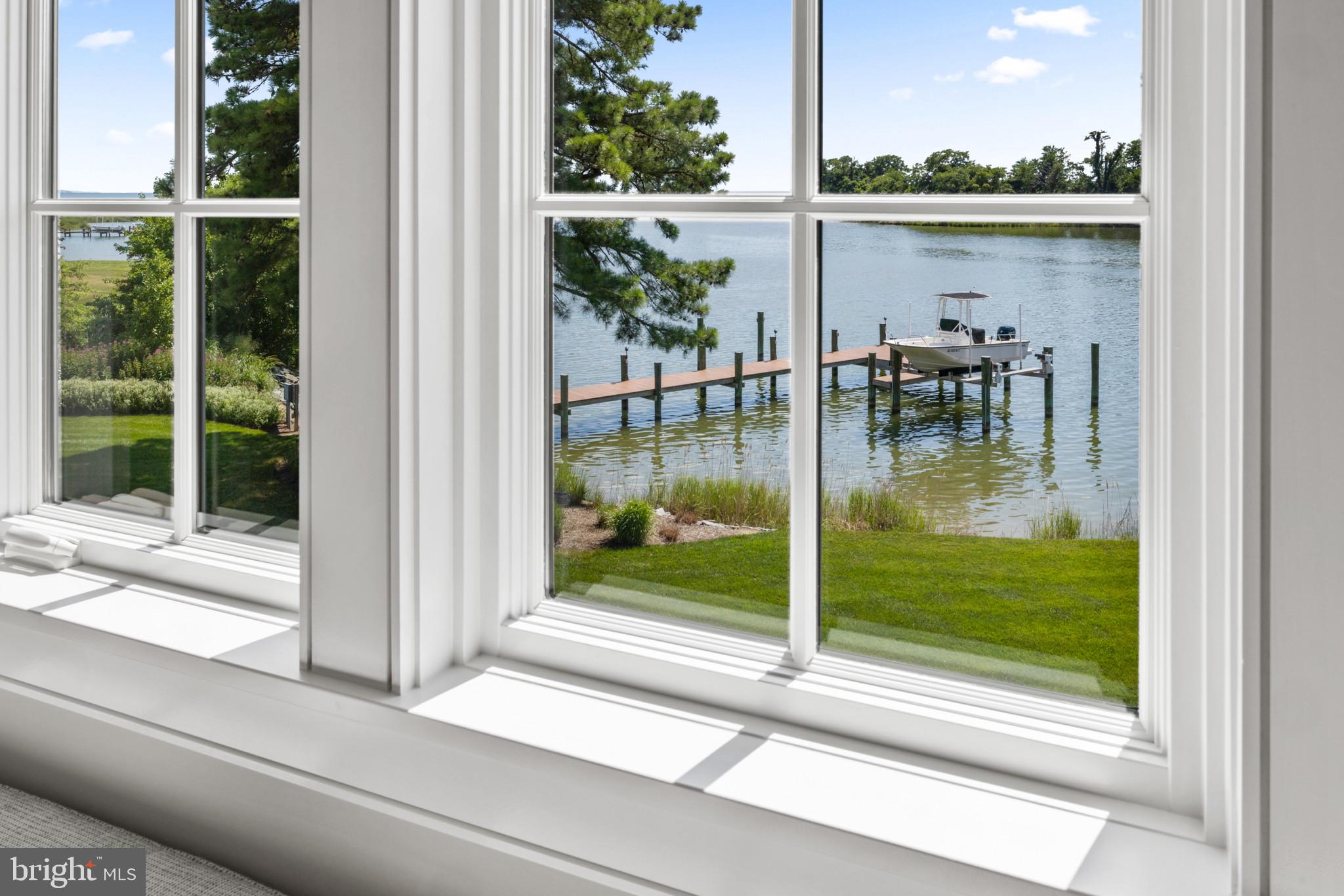 COVE CREEK CLUB - Residential