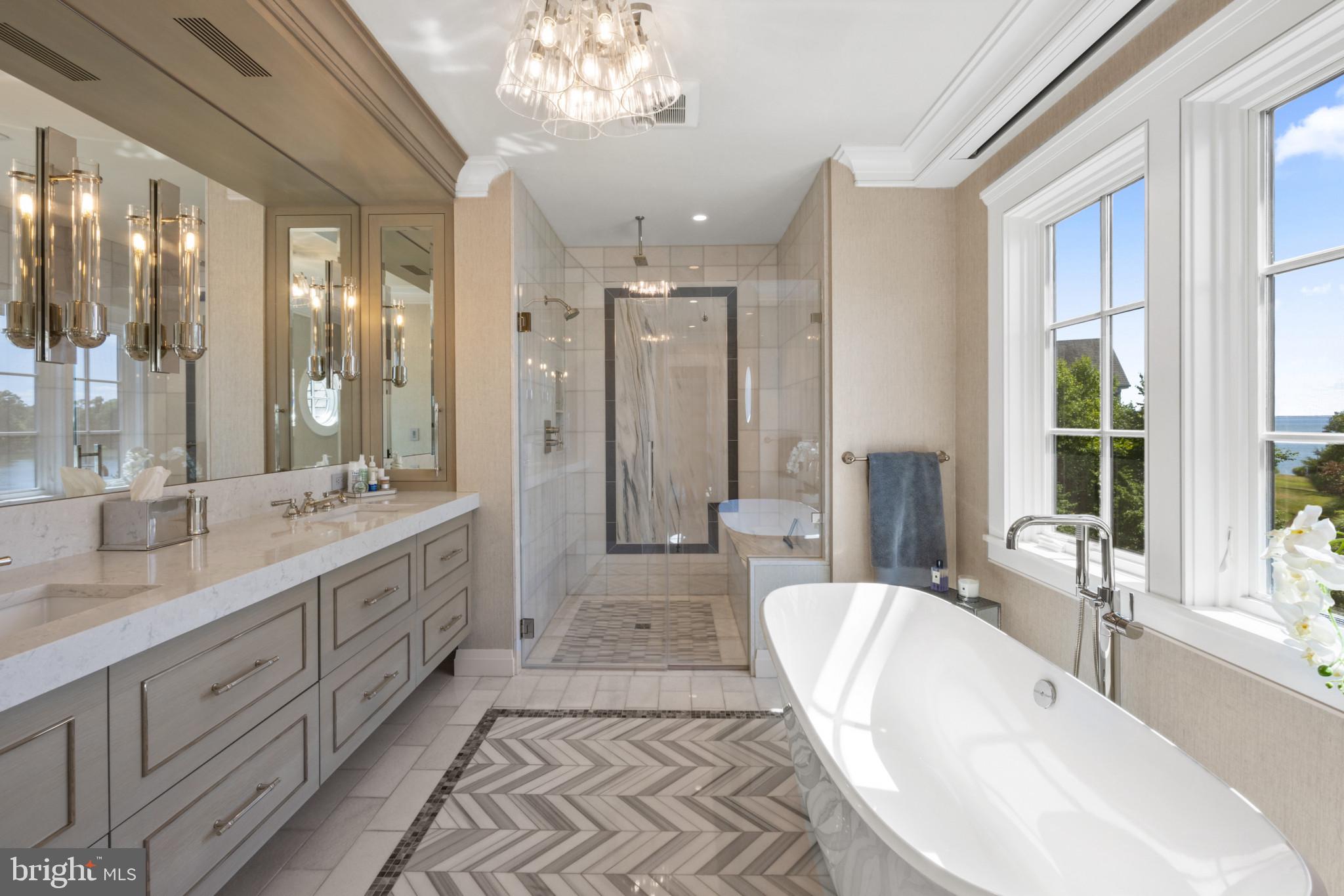 COVE CREEK CLUB - Residential