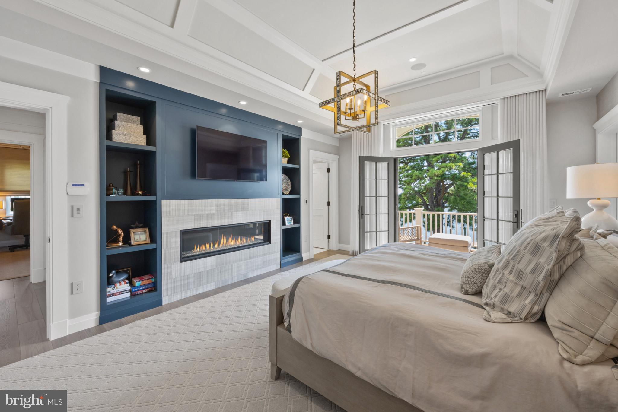 COVE CREEK CLUB - Residential