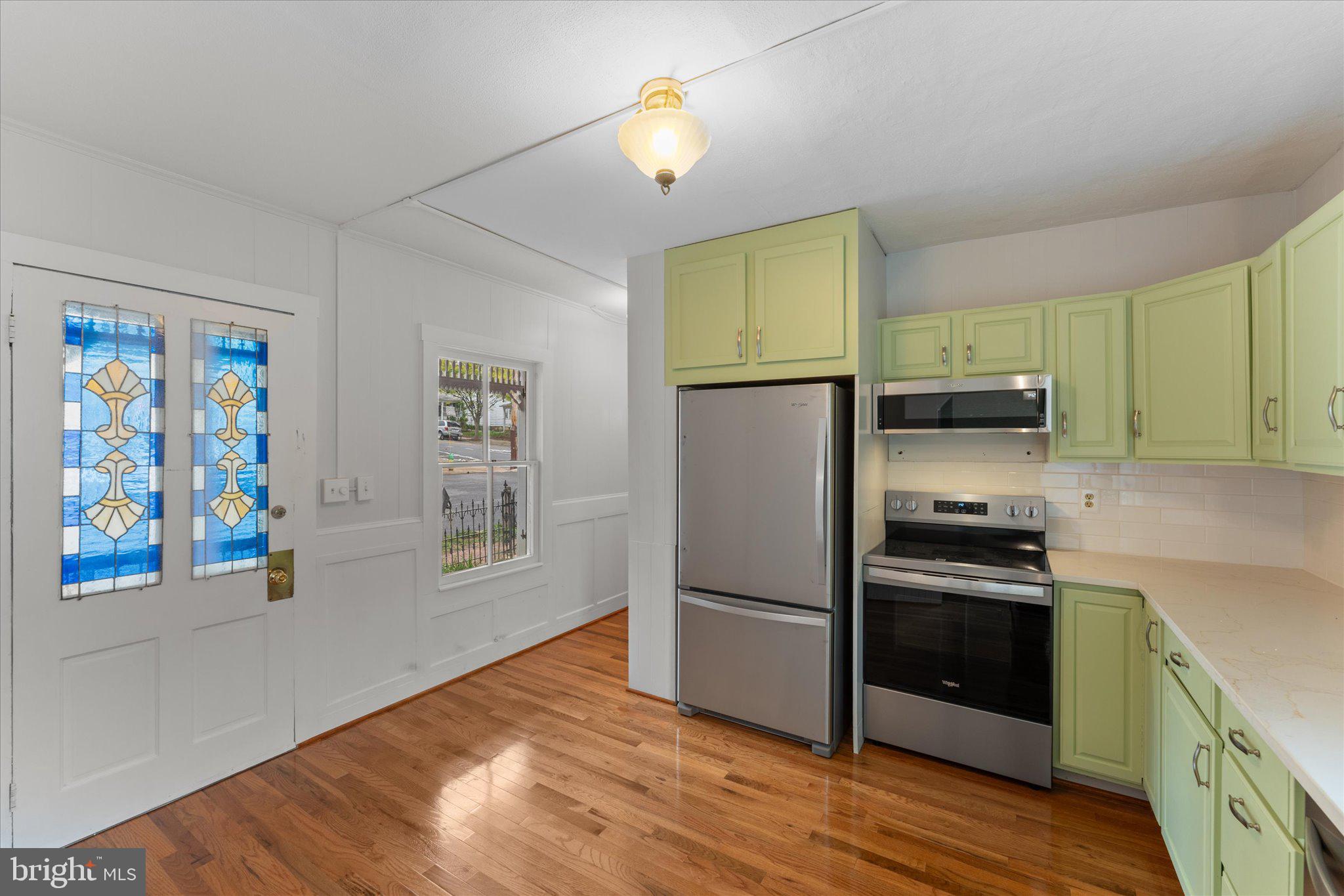 DOWNTOWN WINCHESTER - Residential