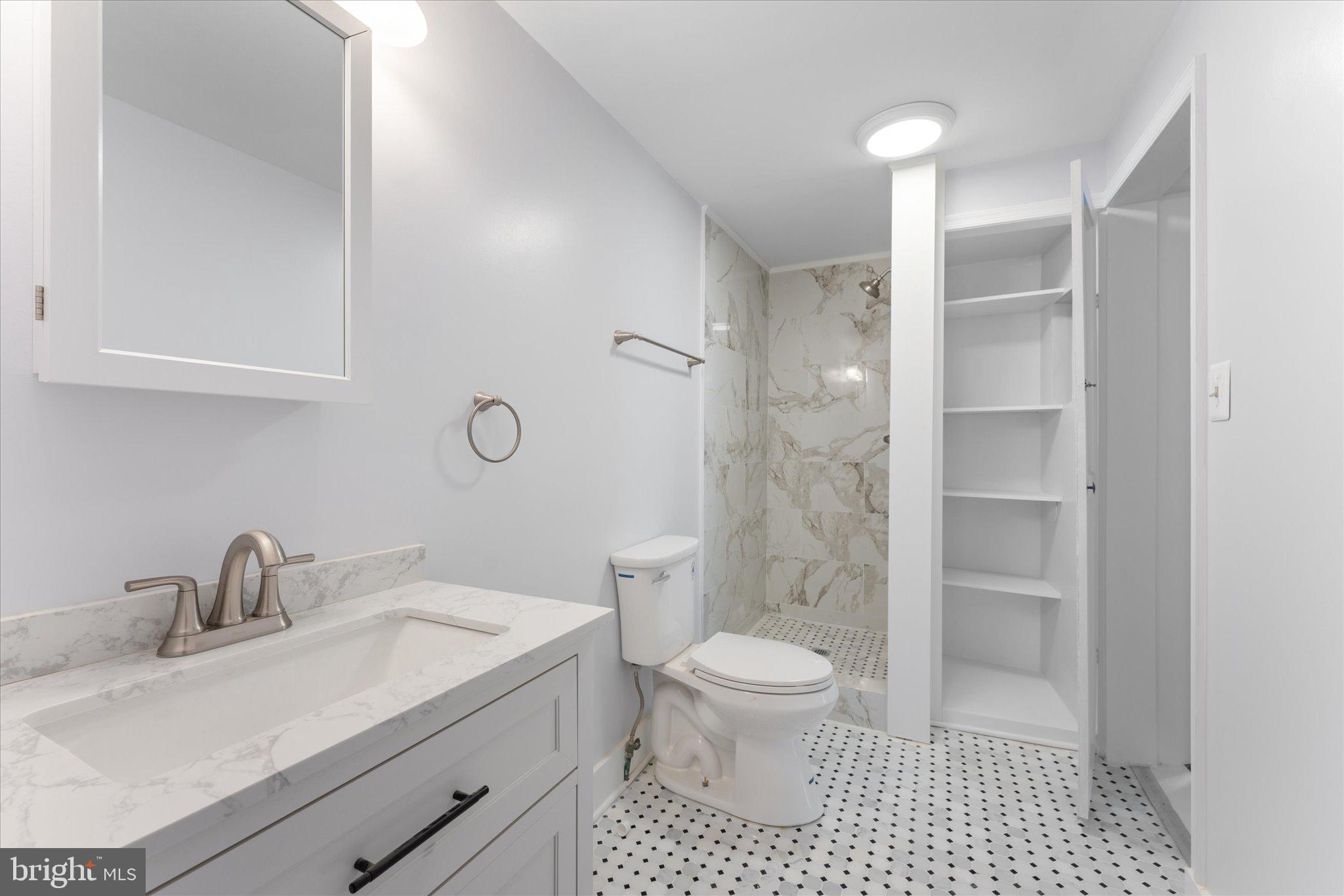 DOWNTOWN WINCHESTER - Residential