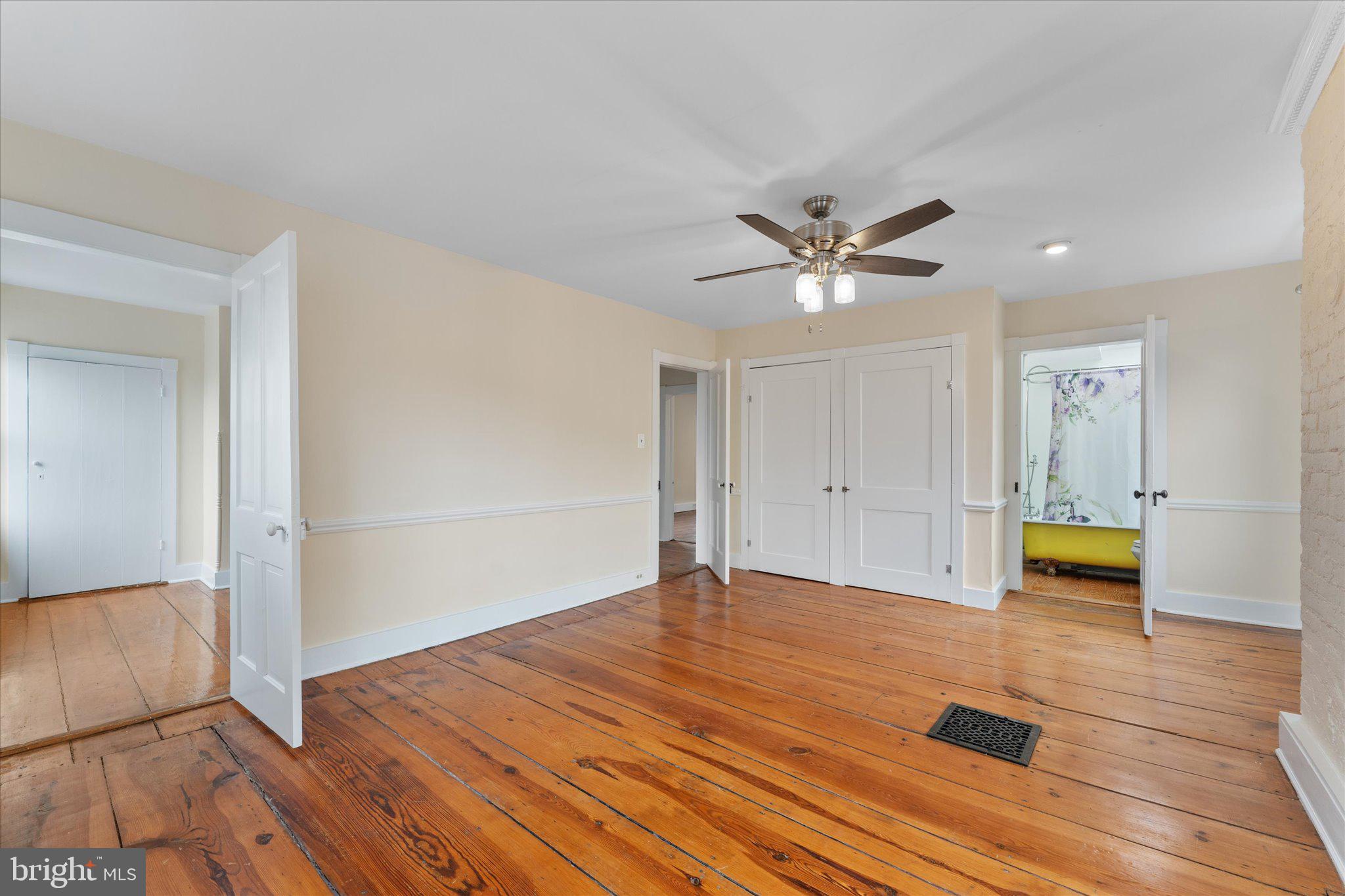 DOWNTOWN WINCHESTER - Residential