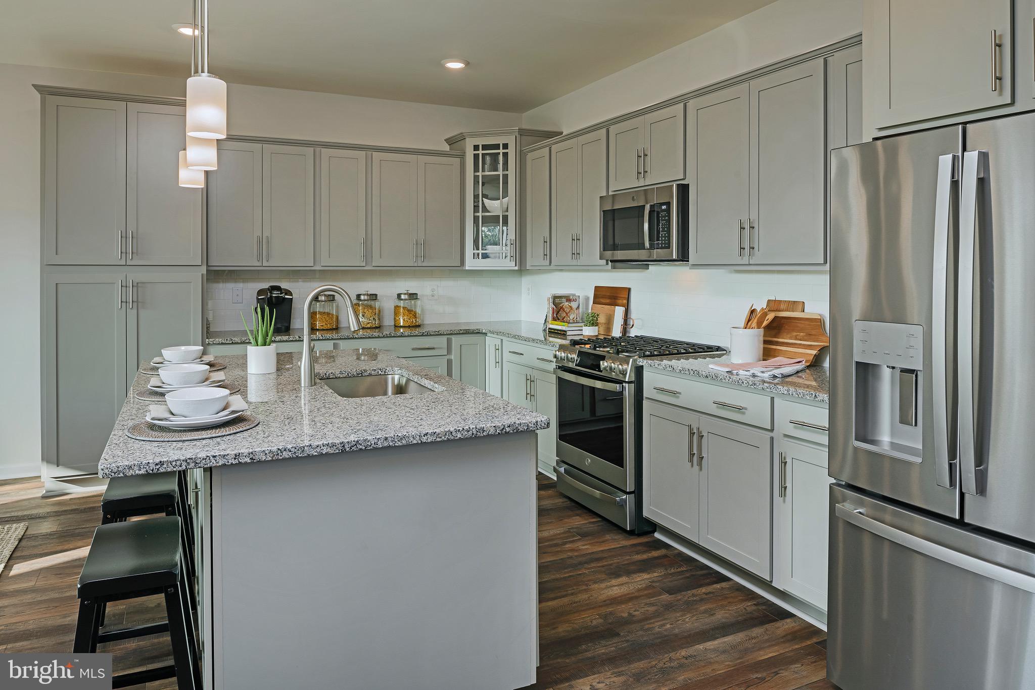 STONEHAVEN - Residential