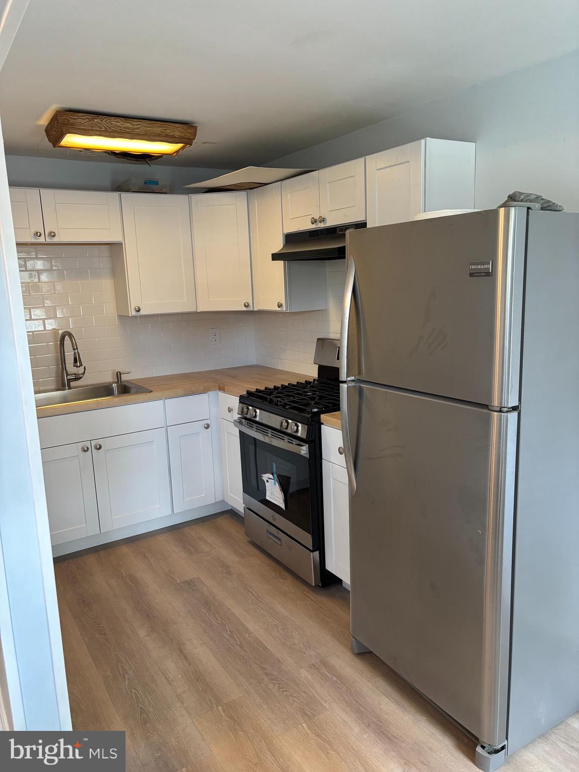 FOLCROFT - Residential Lease