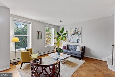 3517 W PLACE NW WASHINGTON DC 20007