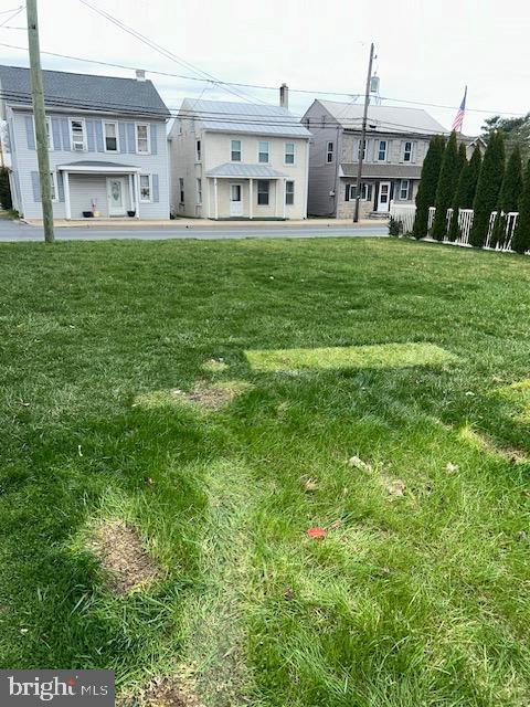 RESIDENTIAL - Residential Lease