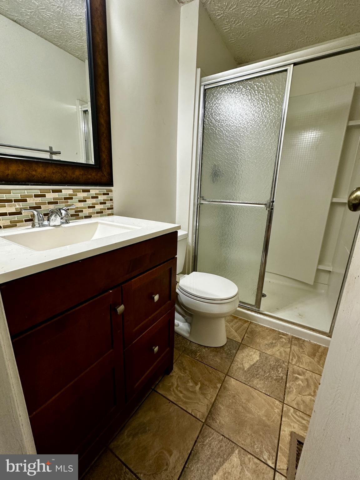 LAKELAND - Residential Lease