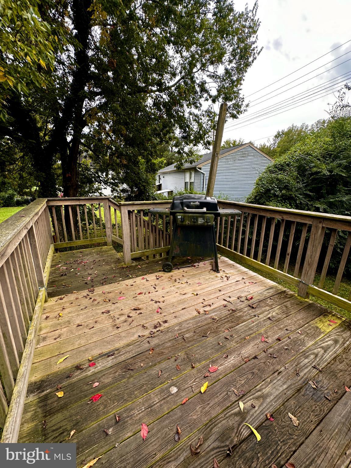 LAKELAND - Residential Lease