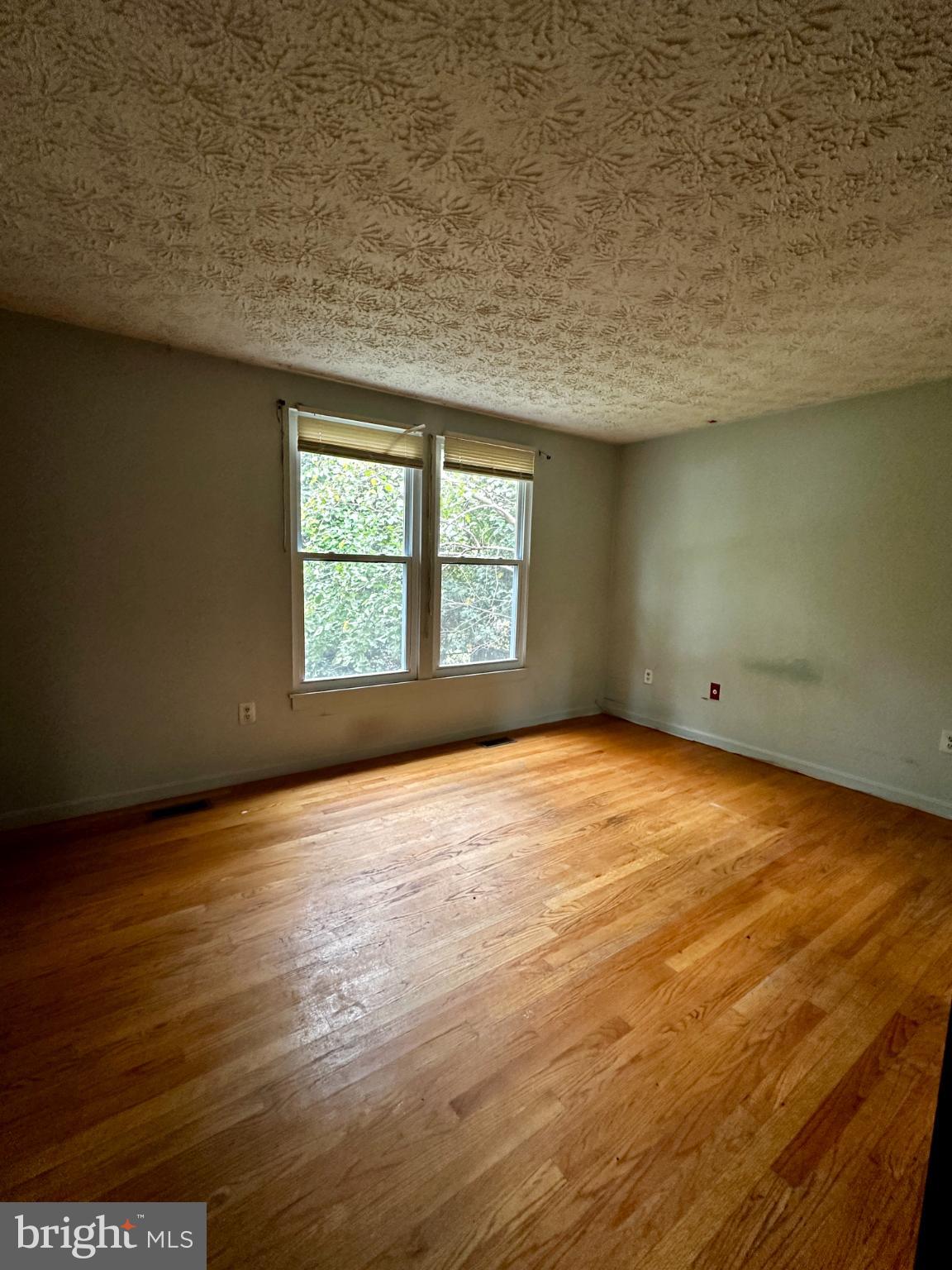 LAKELAND - Residential Lease