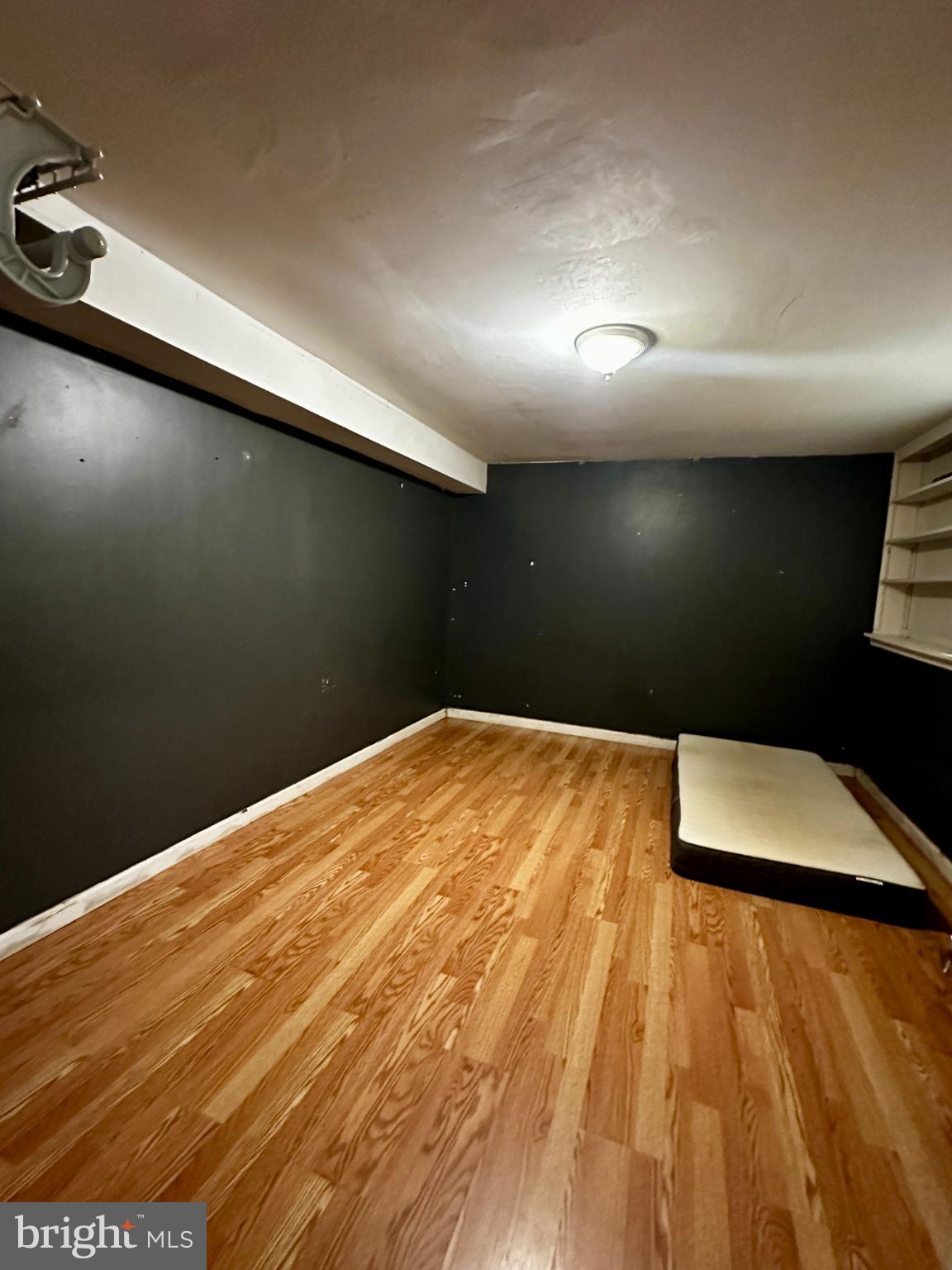 LAKELAND - Residential Lease