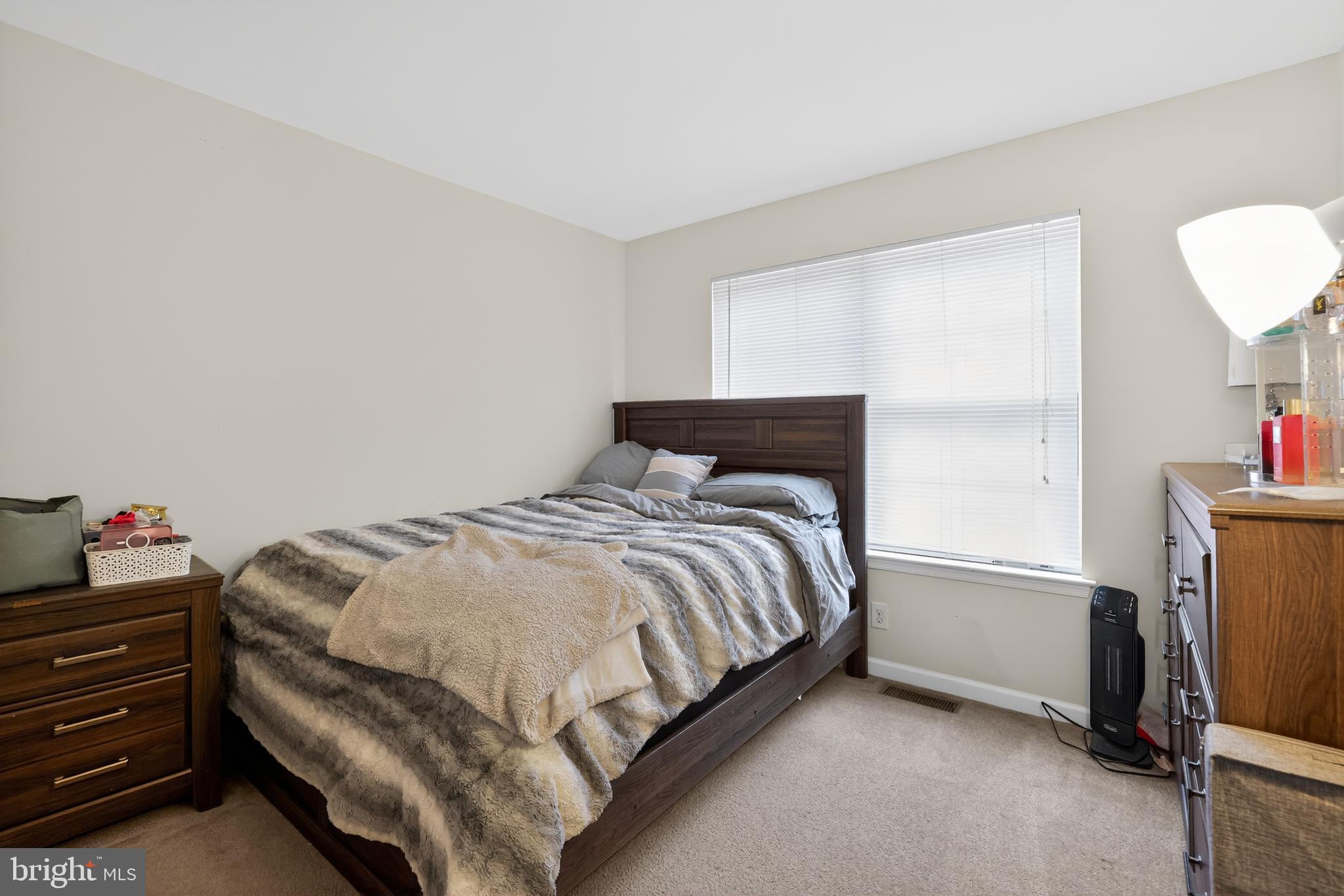 SUGAR BUSH GLEN - Residential