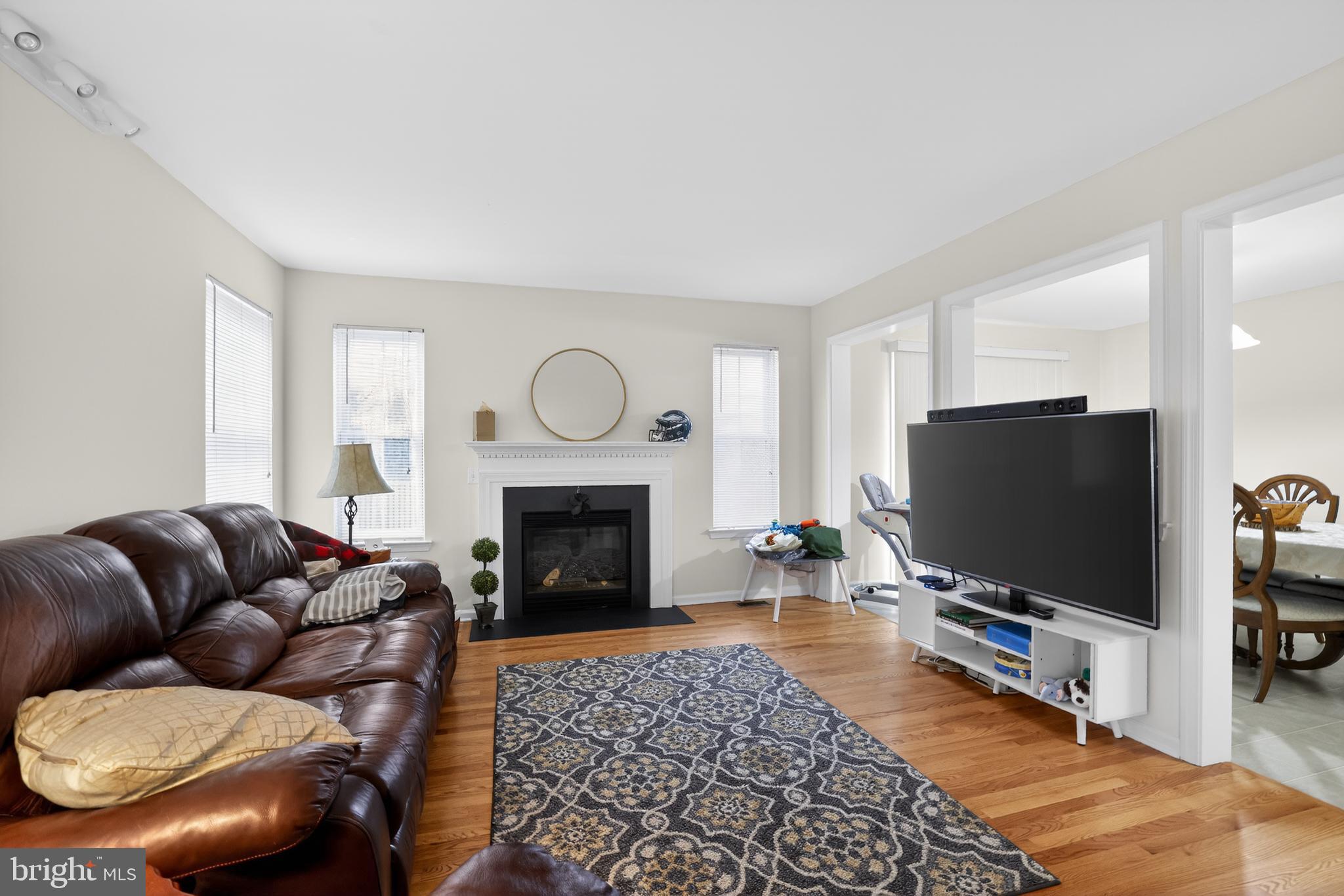 SUGAR BUSH GLEN - Residential