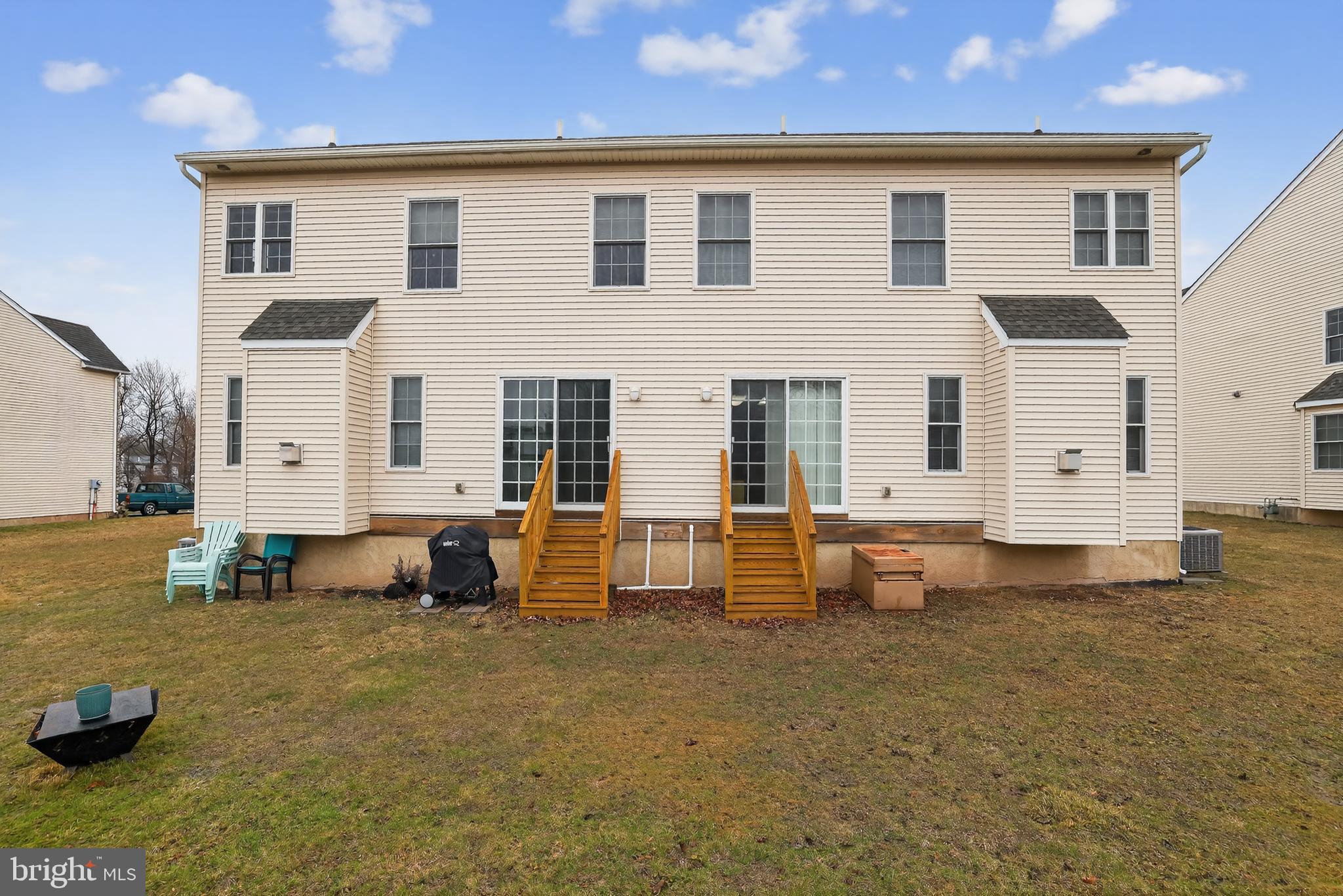 SUGAR BUSH GLEN - Residential