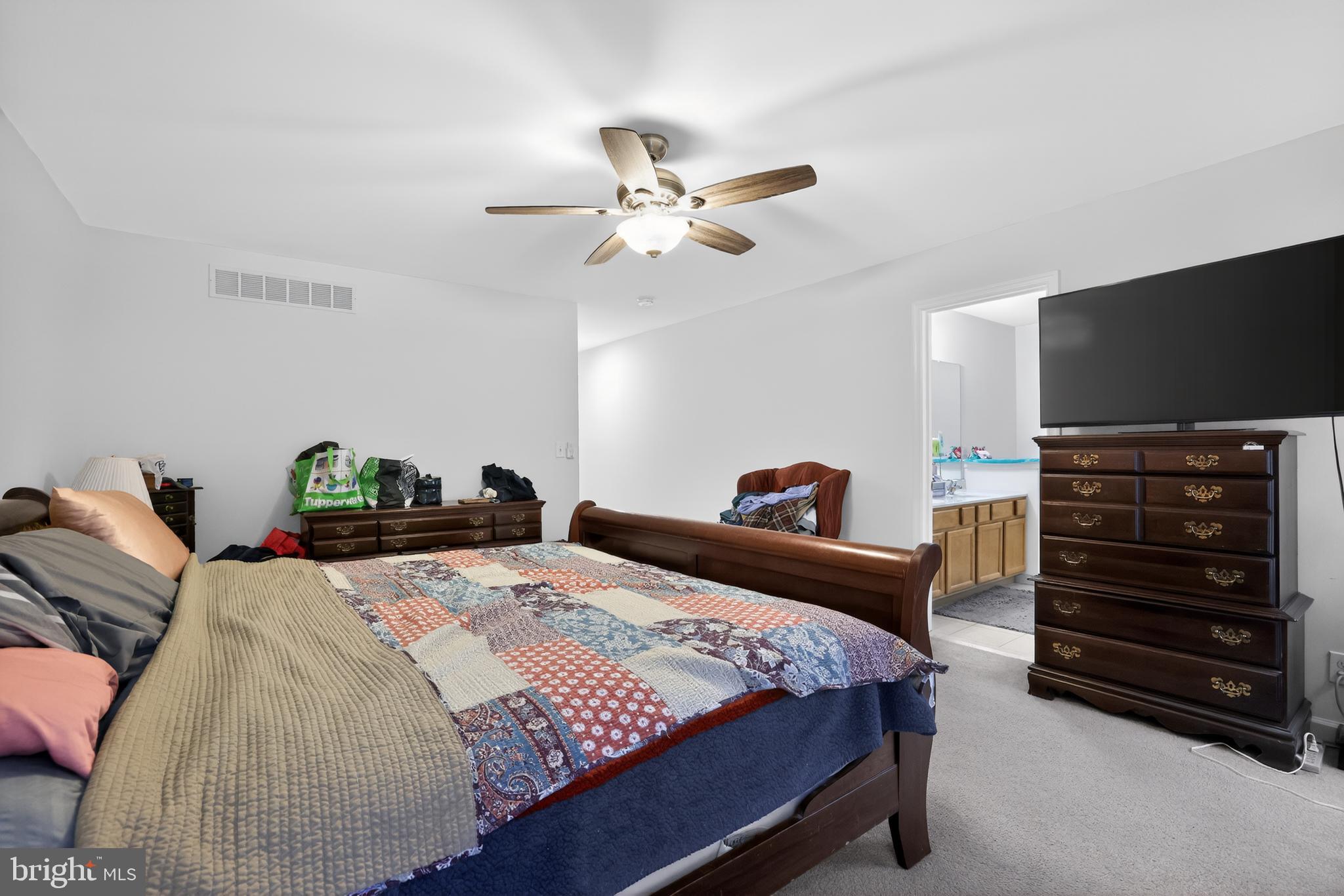 SUGAR BUSH GLEN - Residential