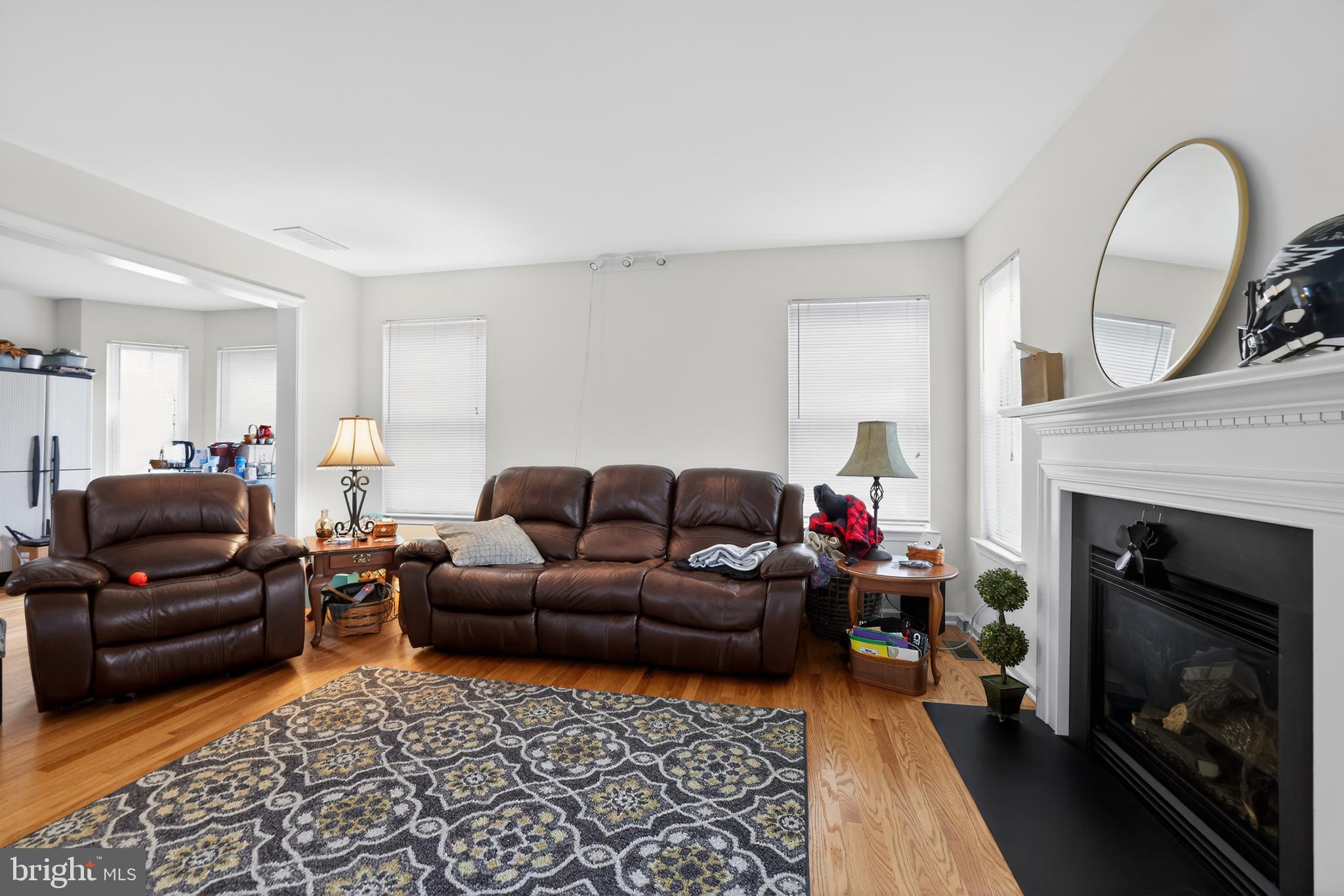 SUGAR BUSH GLEN - Residential