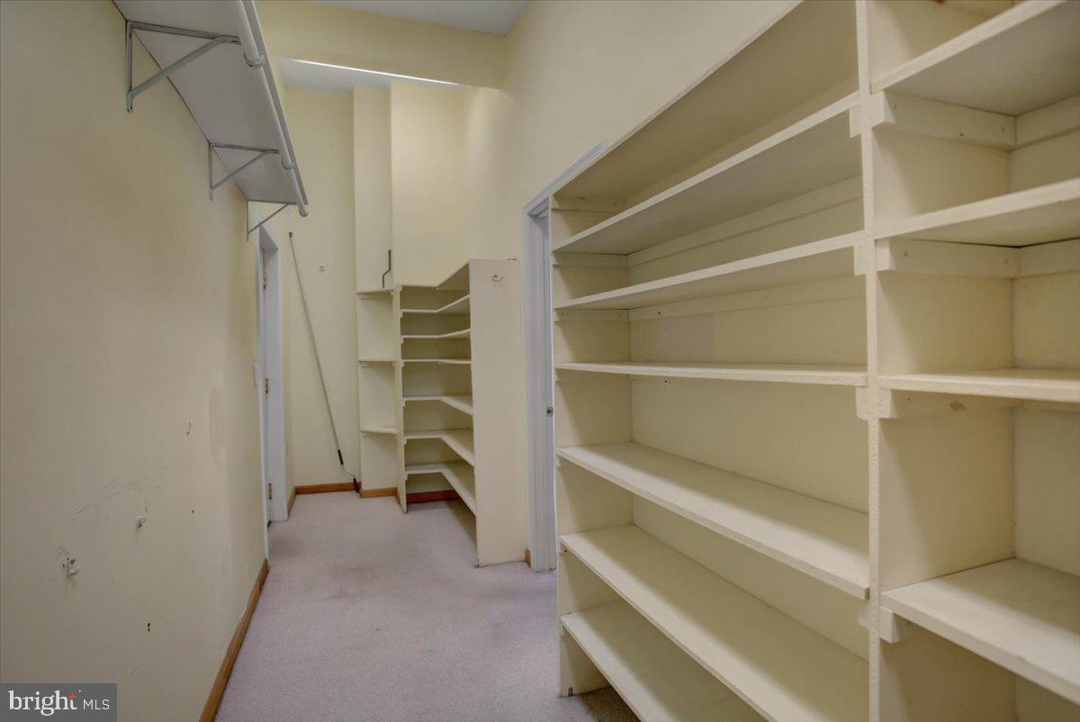 FOUNTAIN HEAD - Residential