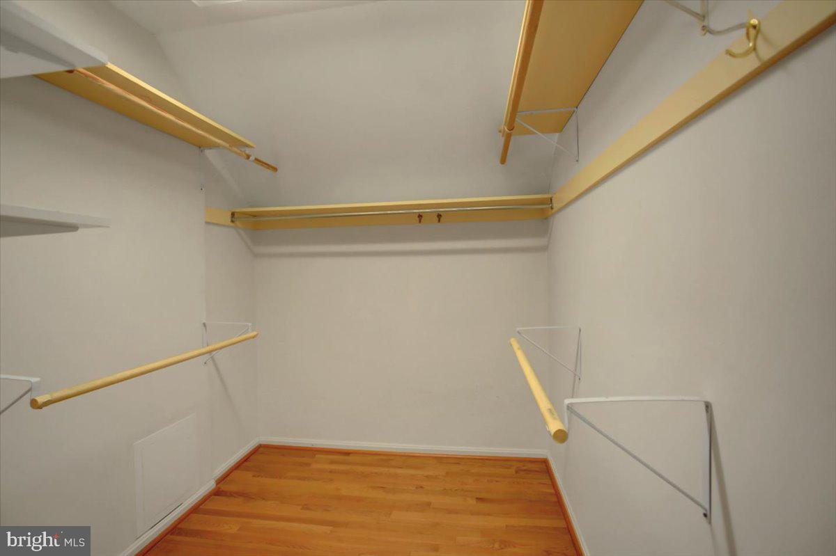 FOUNTAIN HEAD - Residential