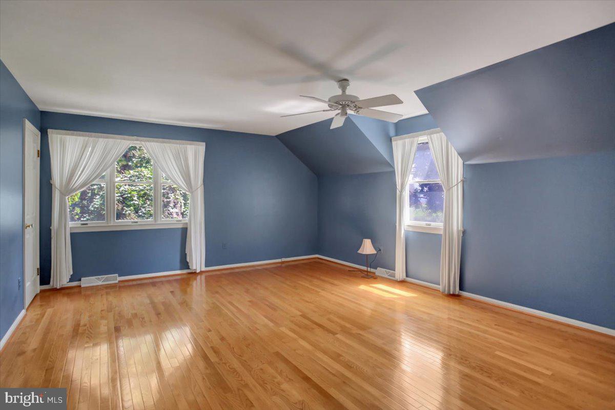 FOUNTAIN HEAD - Residential