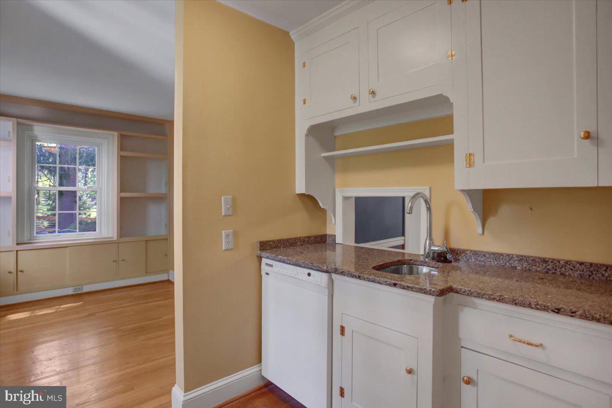 FOUNTAIN HEAD - Residential