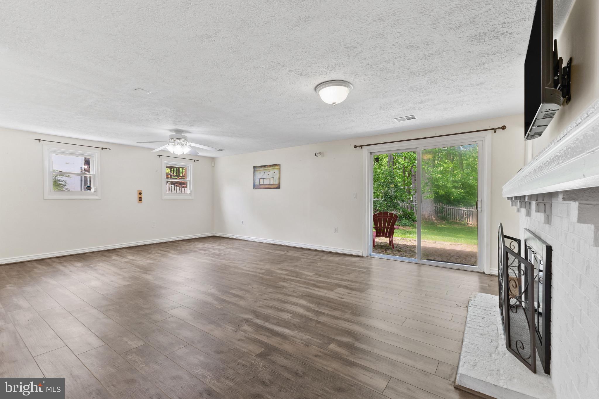 CARDINAL GLEN - Residential