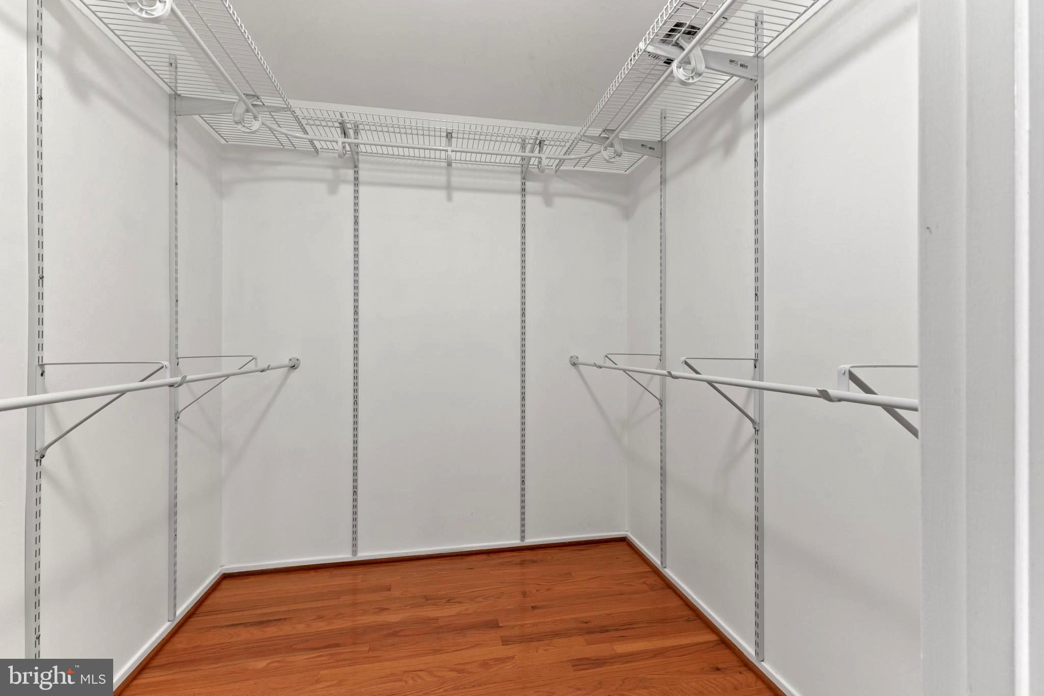 CARDINAL GLEN - Residential