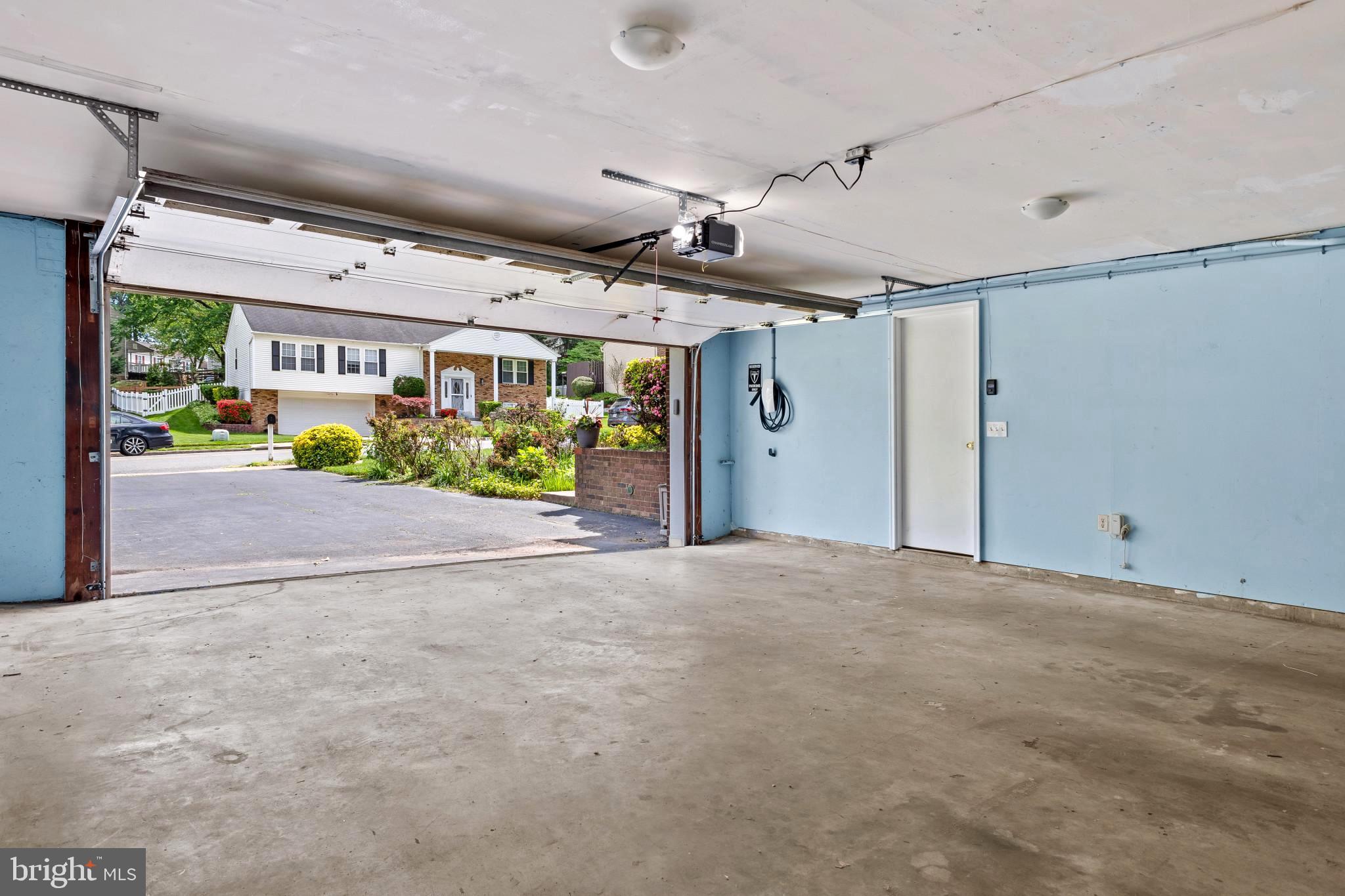 CARDINAL GLEN - Residential