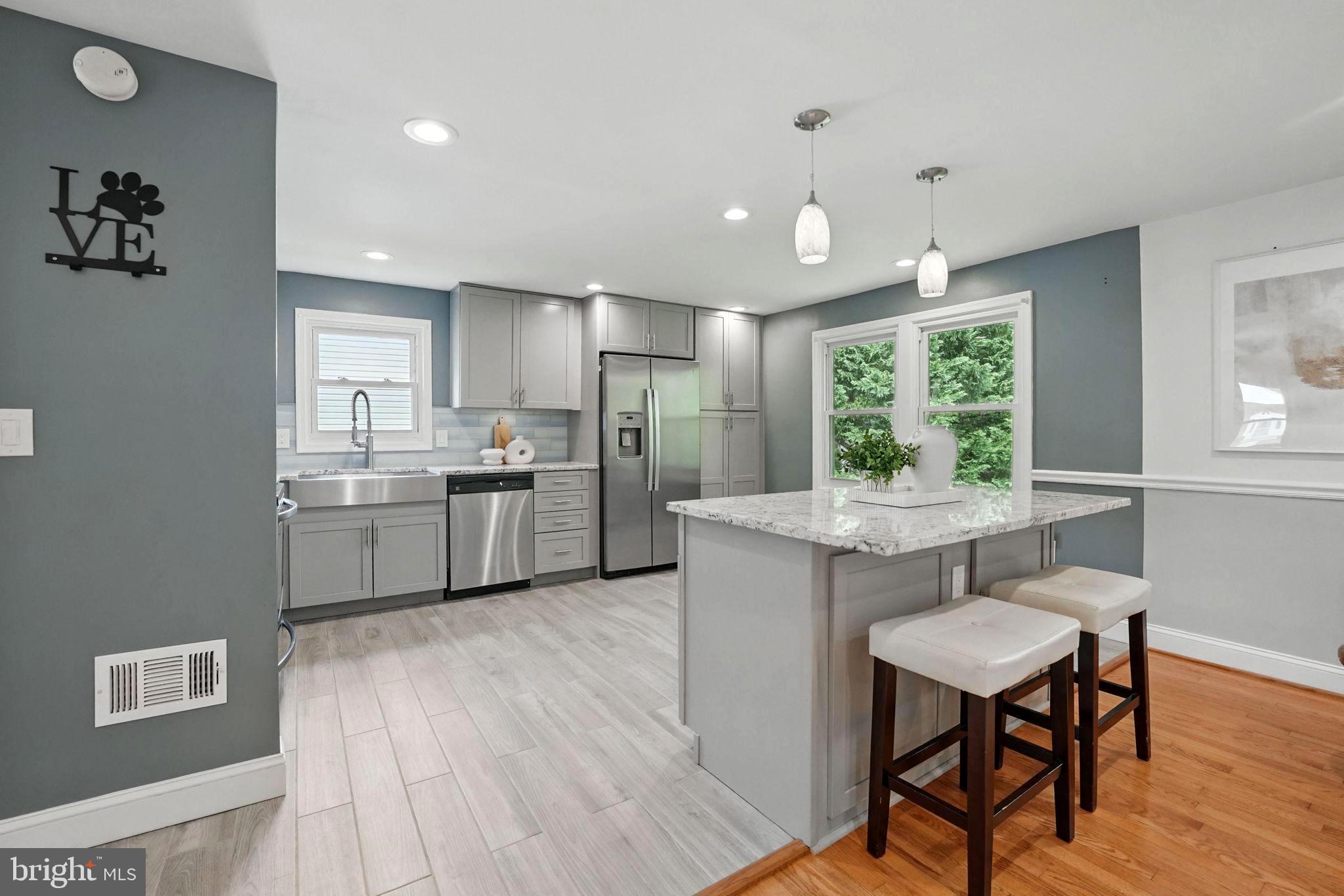 CARDINAL GLEN - Residential