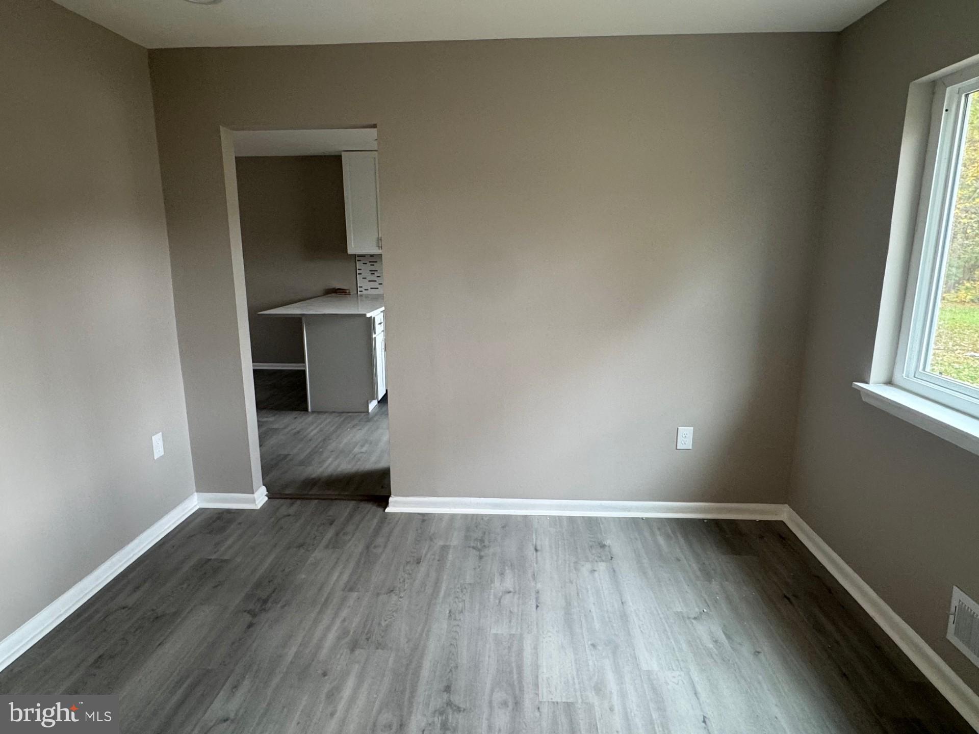 FRANKLIN SQUARE - Residential