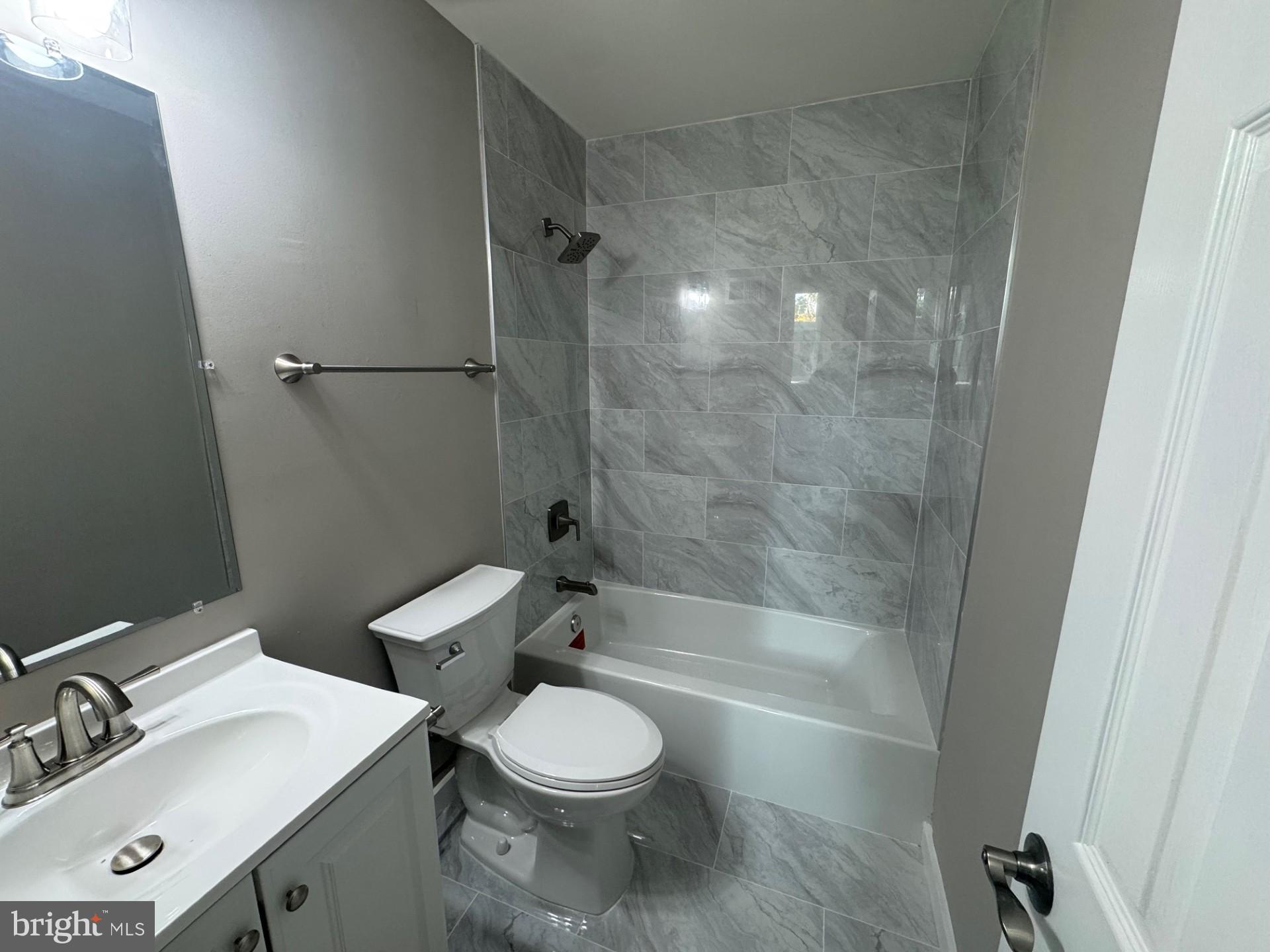 FRANKLIN SQUARE - Residential