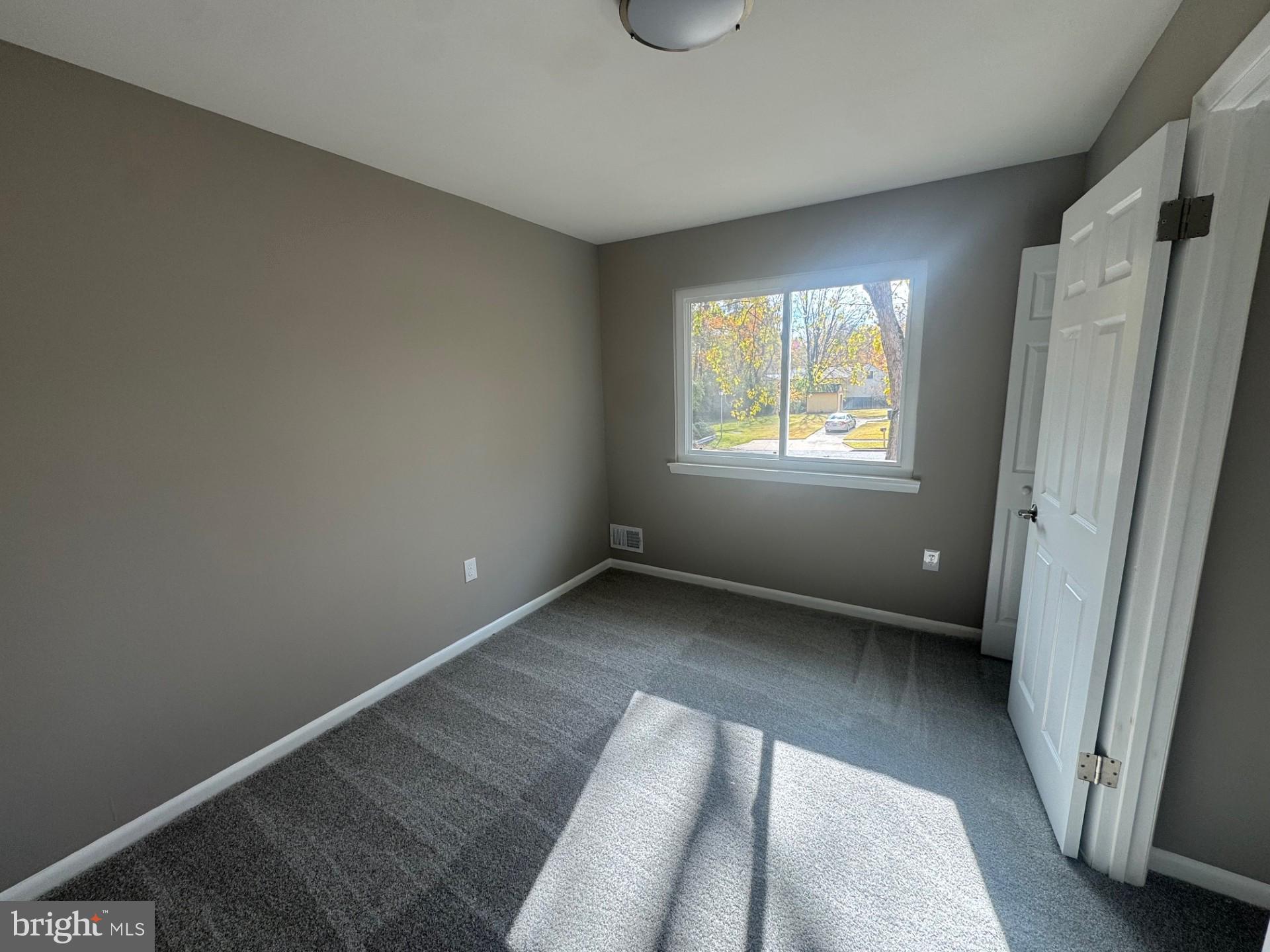 FRANKLIN SQUARE - Residential