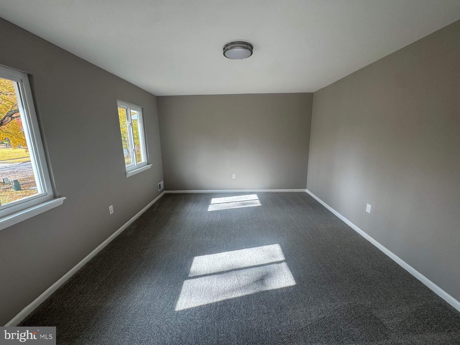 FRANKLIN SQUARE - Residential