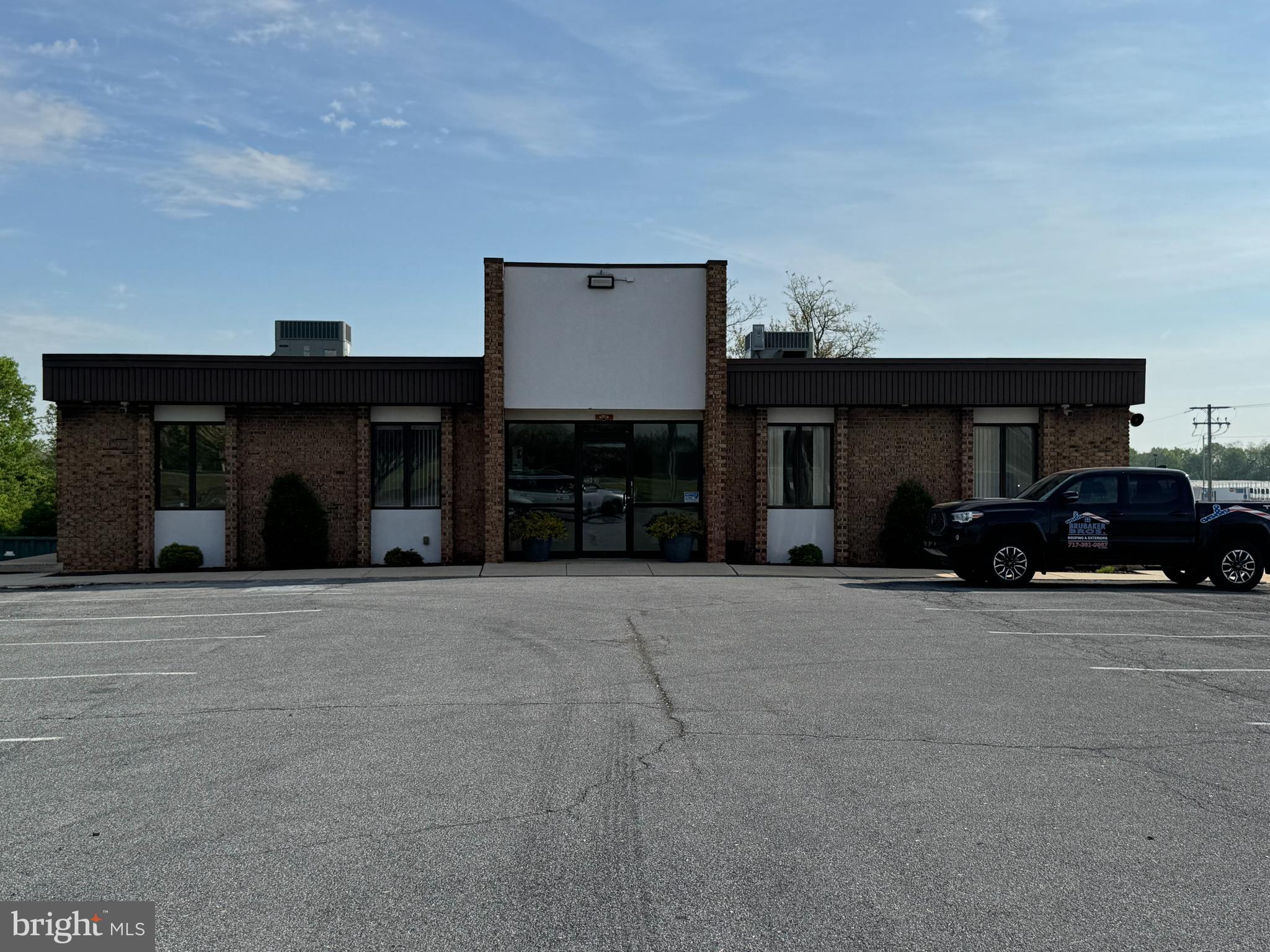 Terrific office space in a superior location with great signage exposure on Route 283. Several privates on the main floor combined with open area space. Lots of parking and the opportunity to place your business name in the middle panel of the pylon sign in front of the property that can be seen by an ADT of nearly 70,000. This space could serve a professional type user such as medical, legal or other service provider, or a construction/contractor type user. The uses within the HC zoning are numerous. This is a NNN lease. The $2.31 Per SF CAM fee covers taxes, Insurance, snow and lawn service. This new Tenant will reimburse the Landlord for 60% of the monthly electric bill. The lower level Tenant pays the balance.