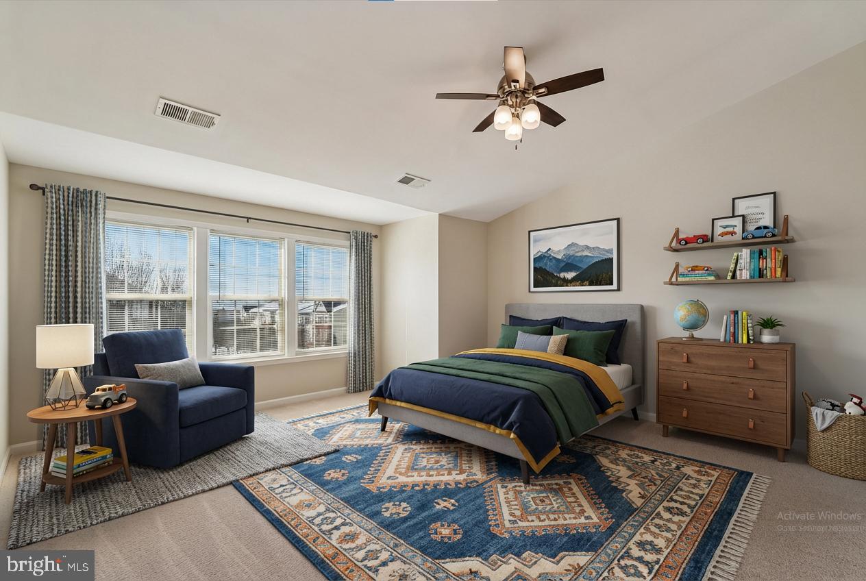 LANSDOWNE TOWN CENTER - Residential