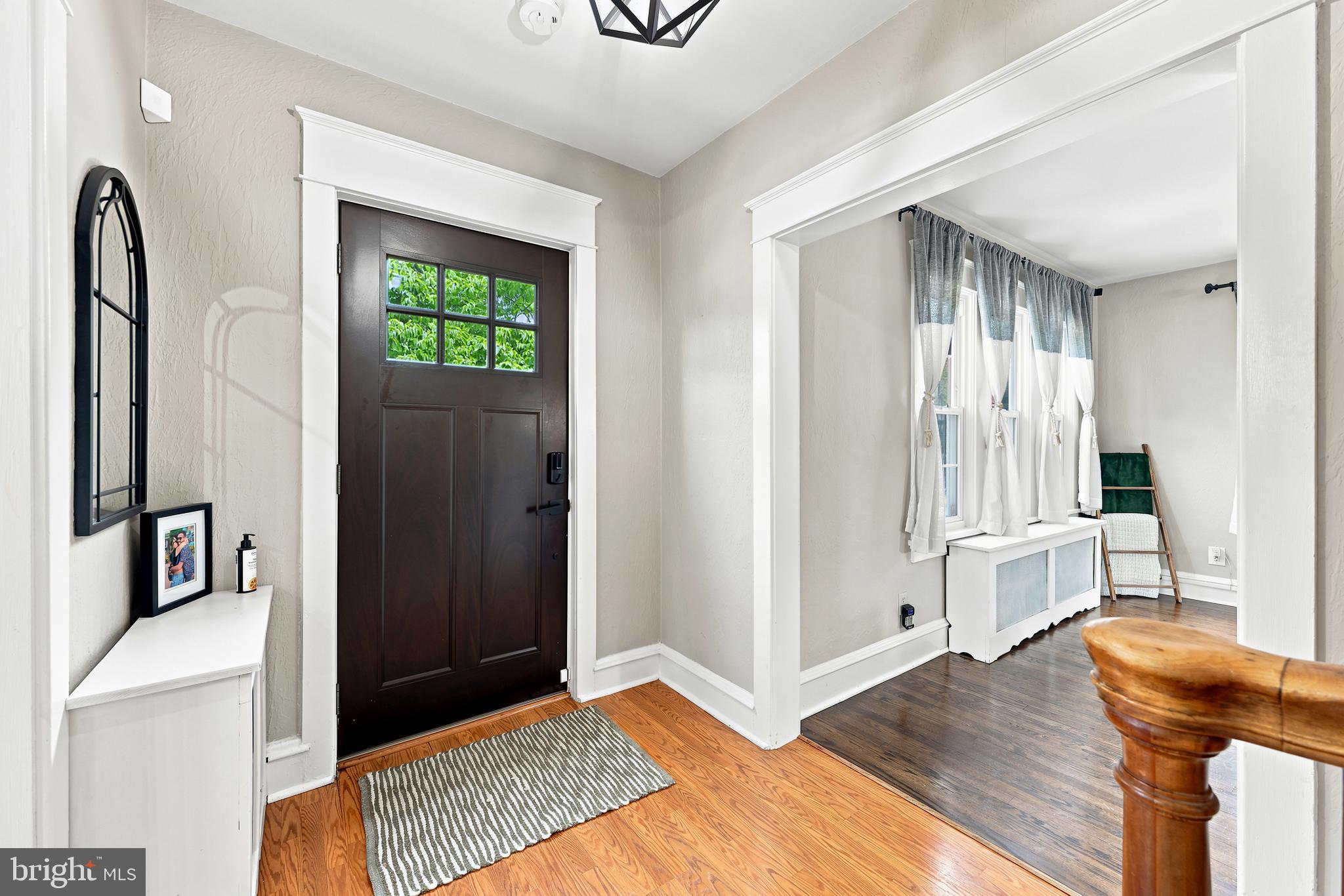552 BELLEVUE AVENUE