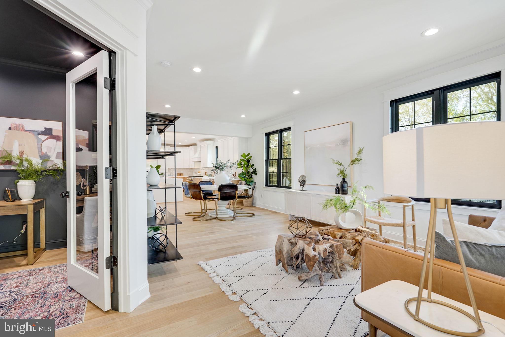 OAKCREST - Residential