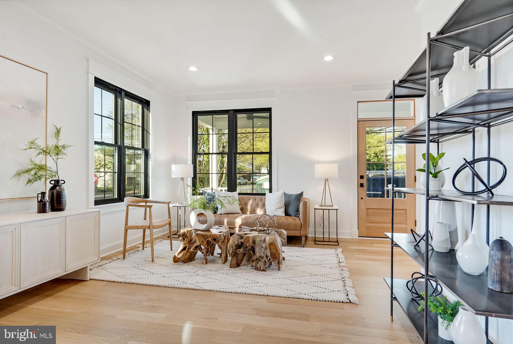 OAKCREST - Residential