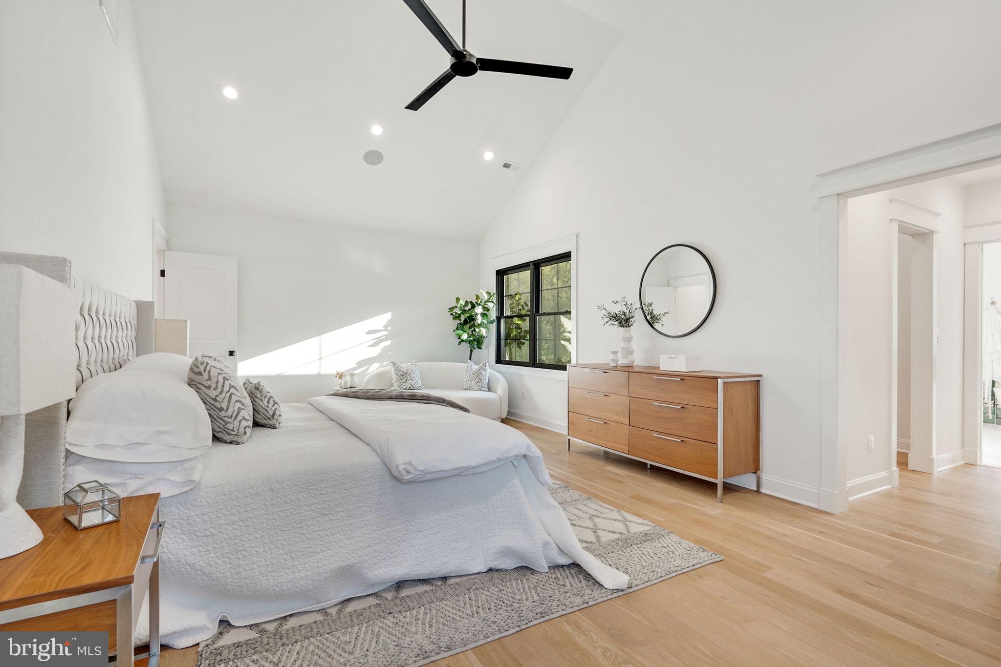 OAKCREST - Residential