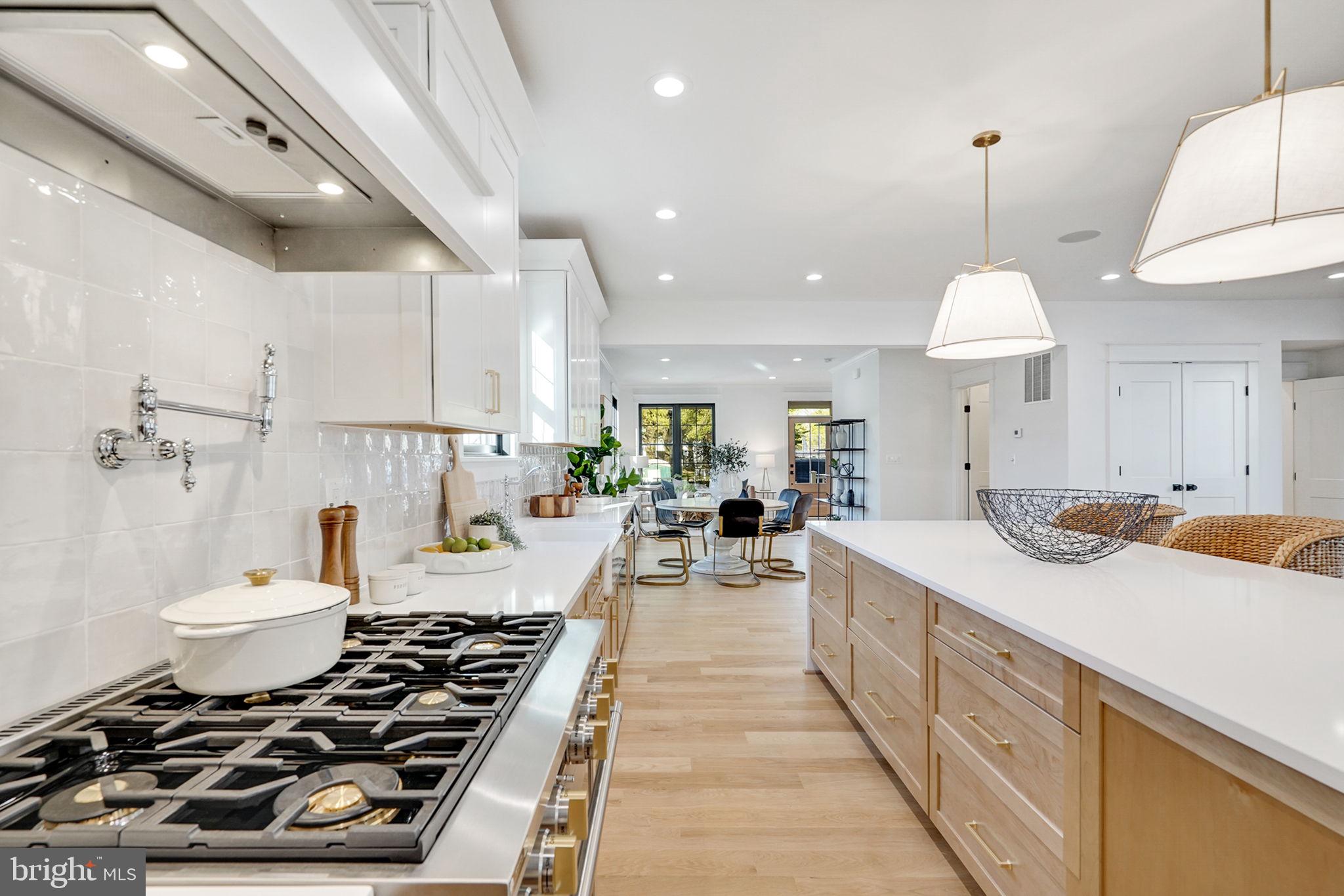 OAKCREST - Residential