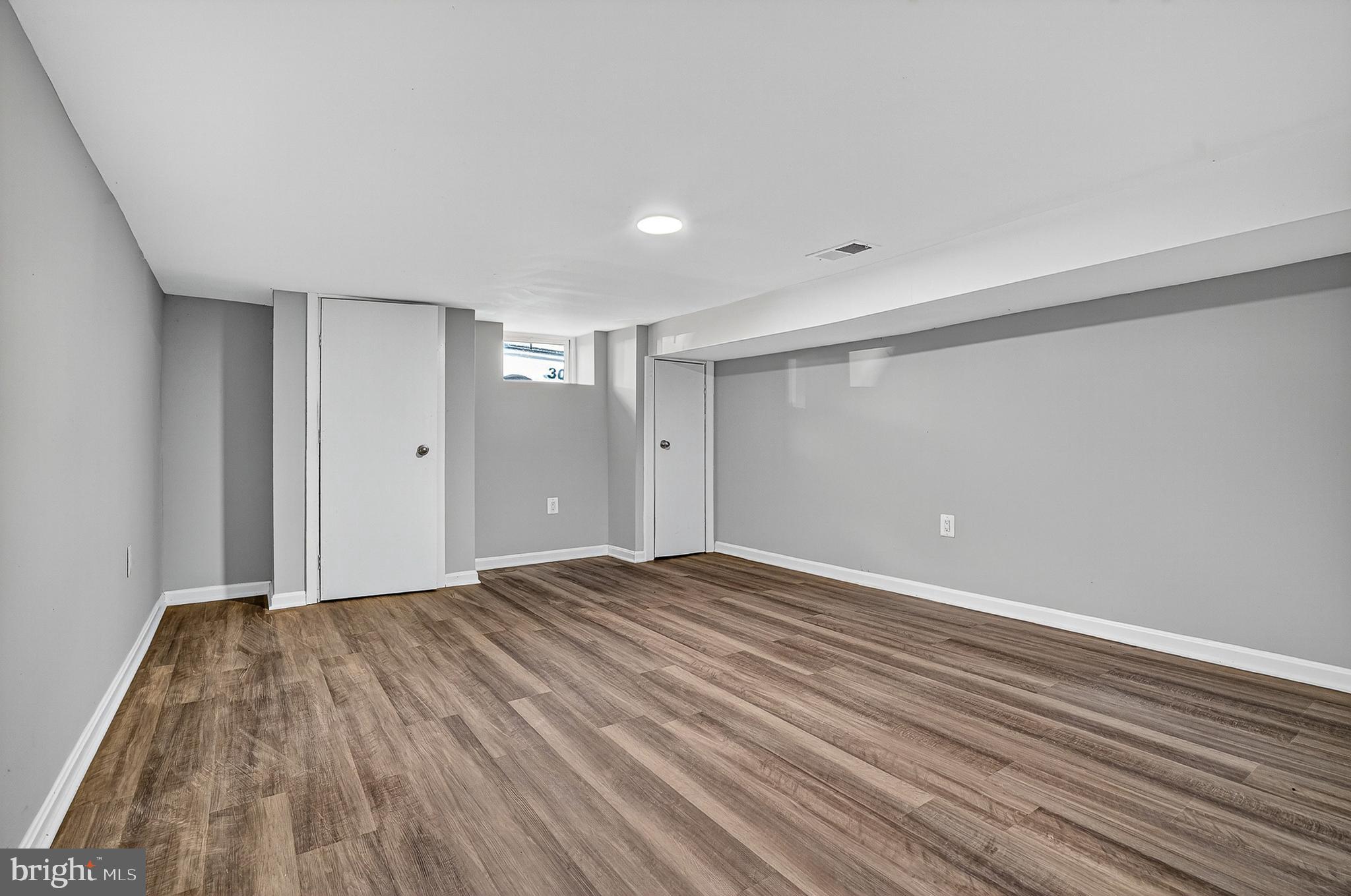 HIGHLANDTOWN - Residential