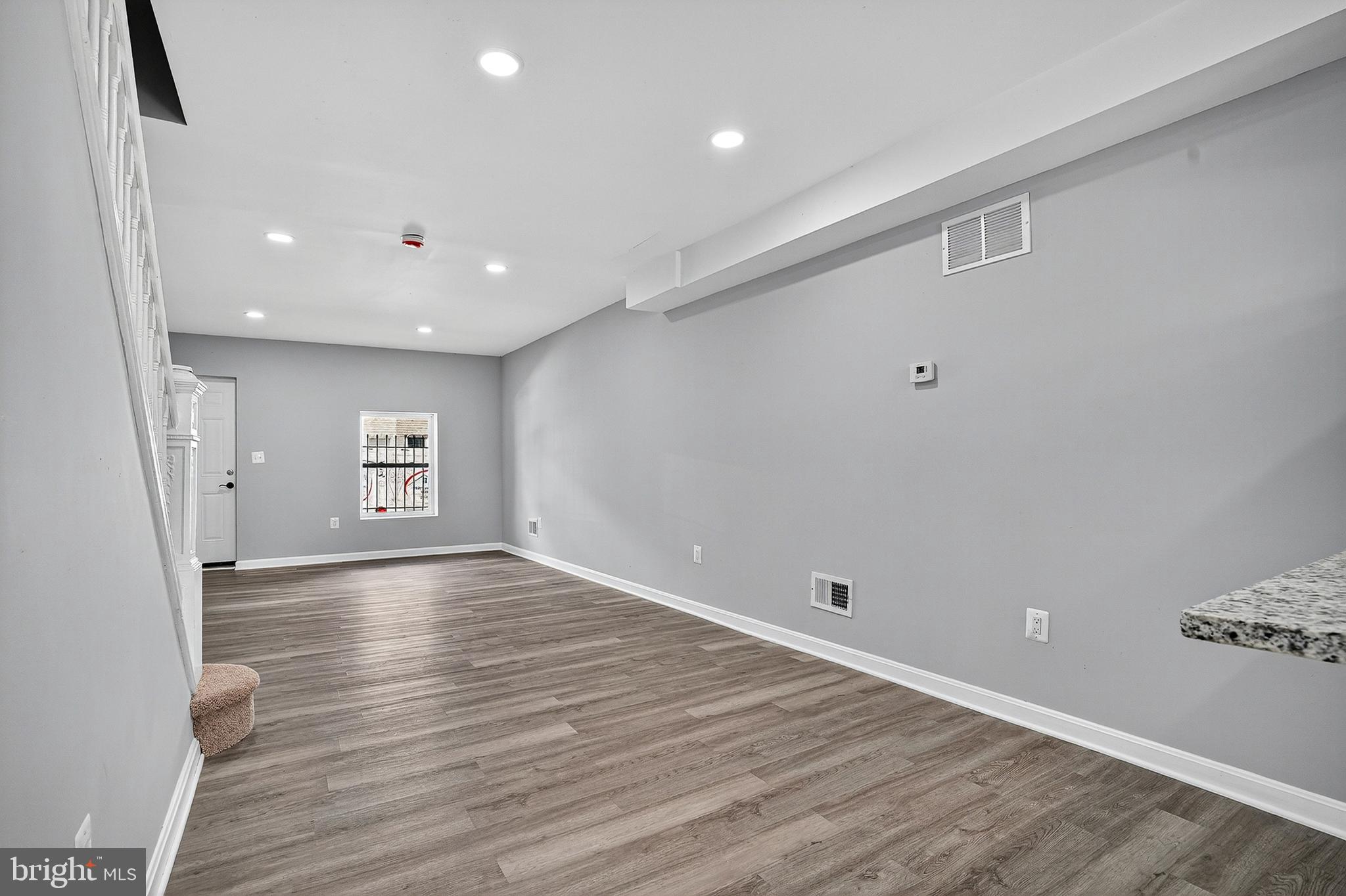 HIGHLANDTOWN - Residential